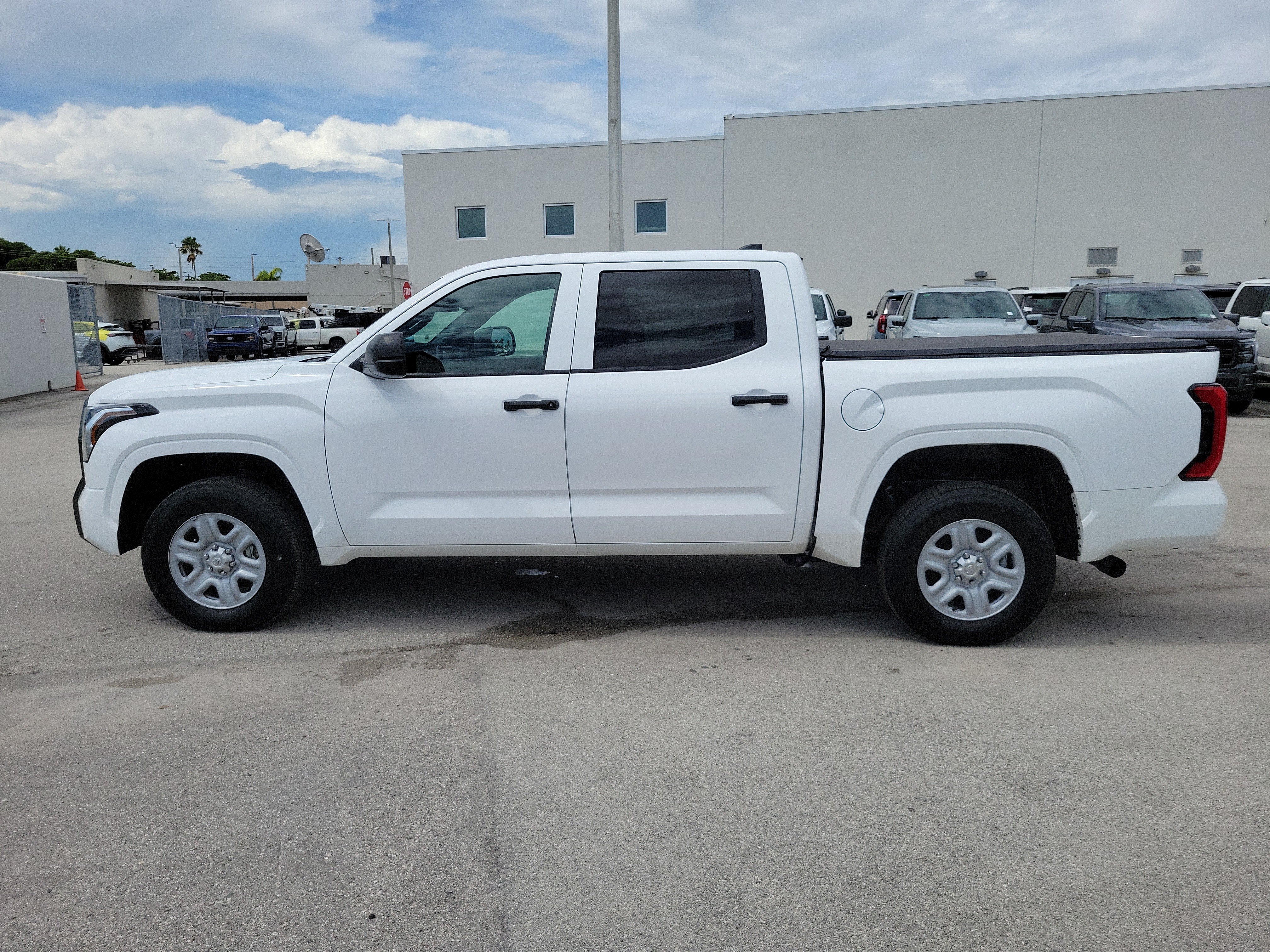 2026 Toyota Tundra 4WD SR 4WD