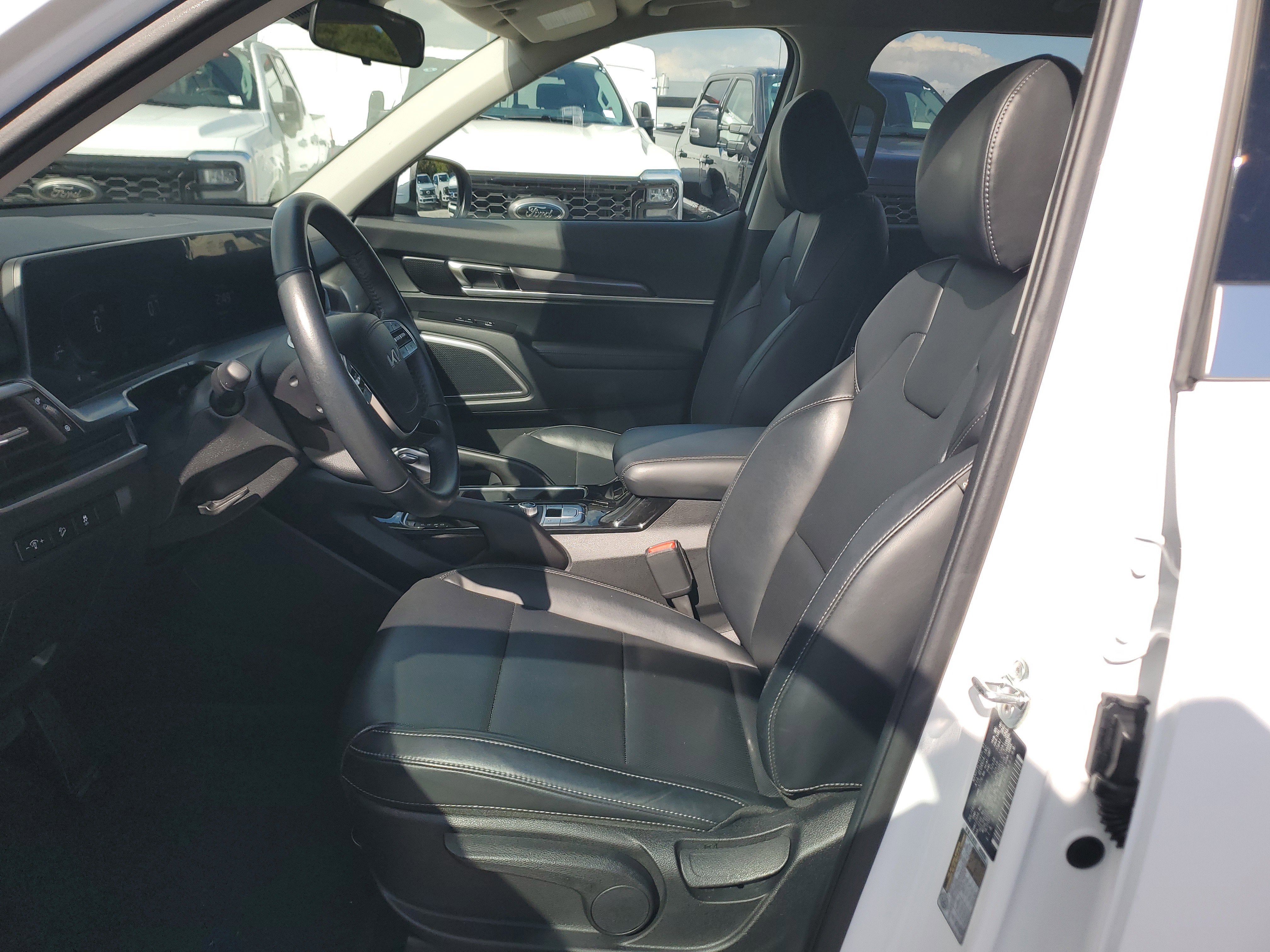 2024 Kia Telluride LX