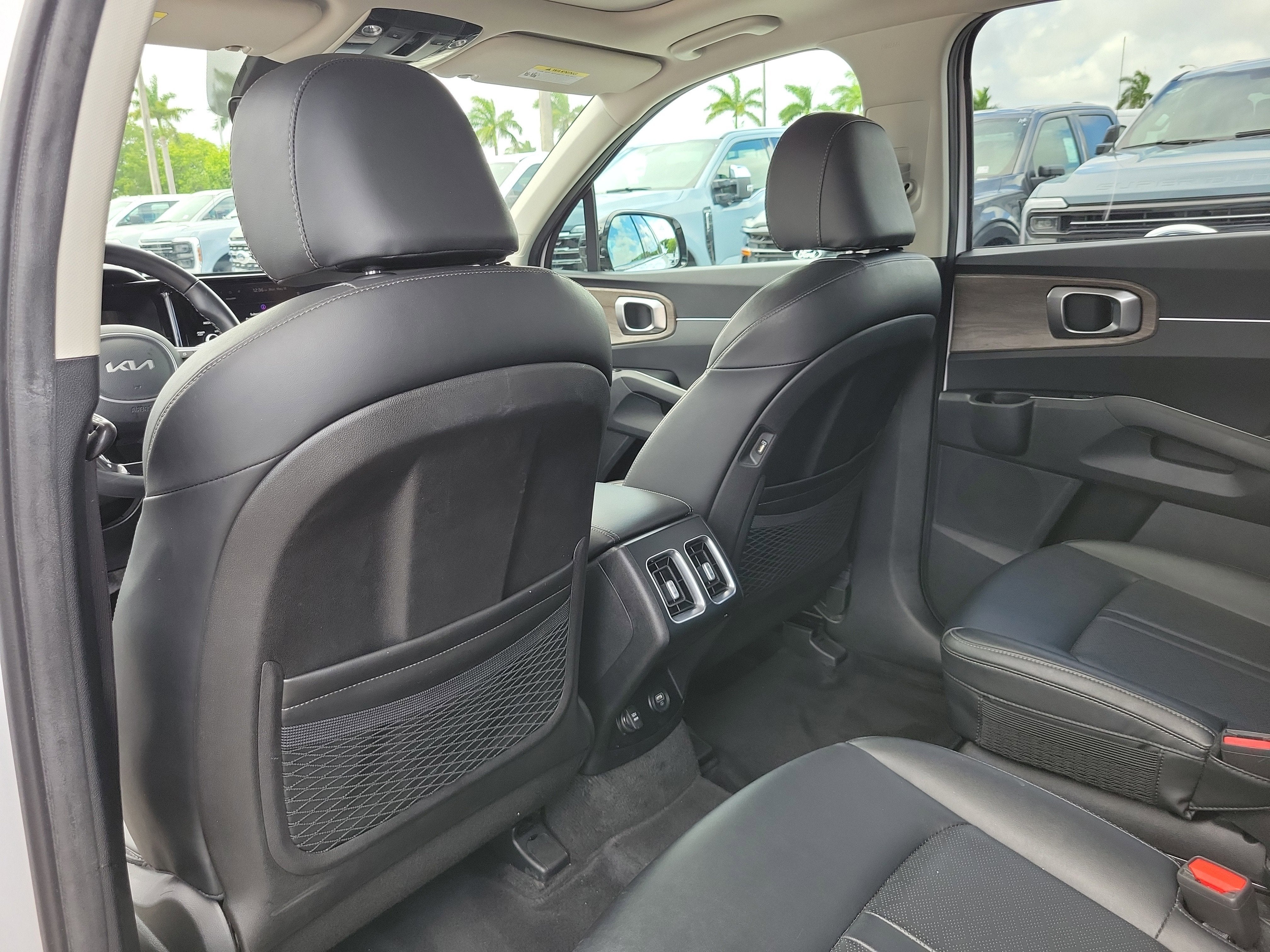2022 Kia Sorento EX