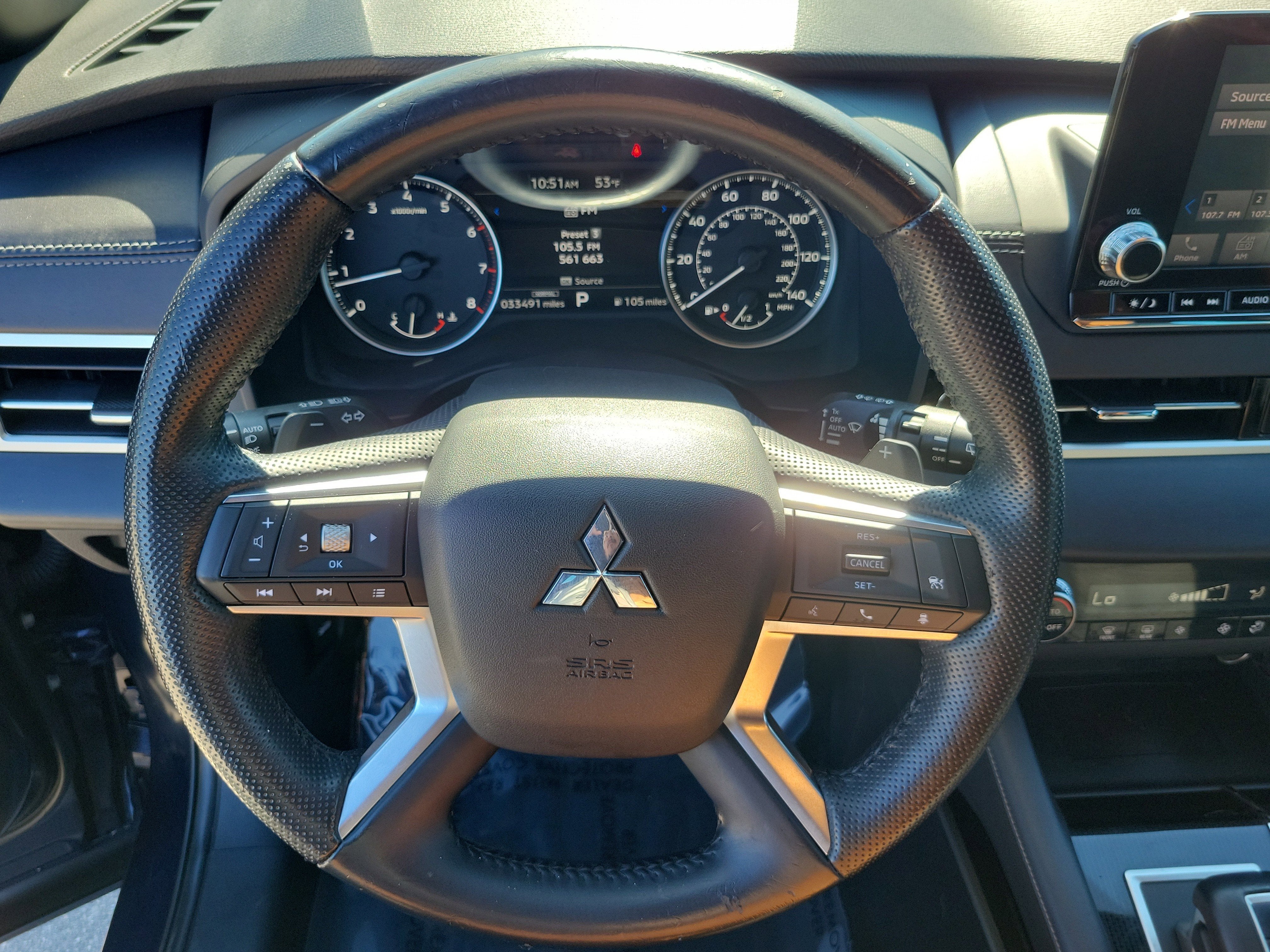 2022 Mitsubishi Outlander SE