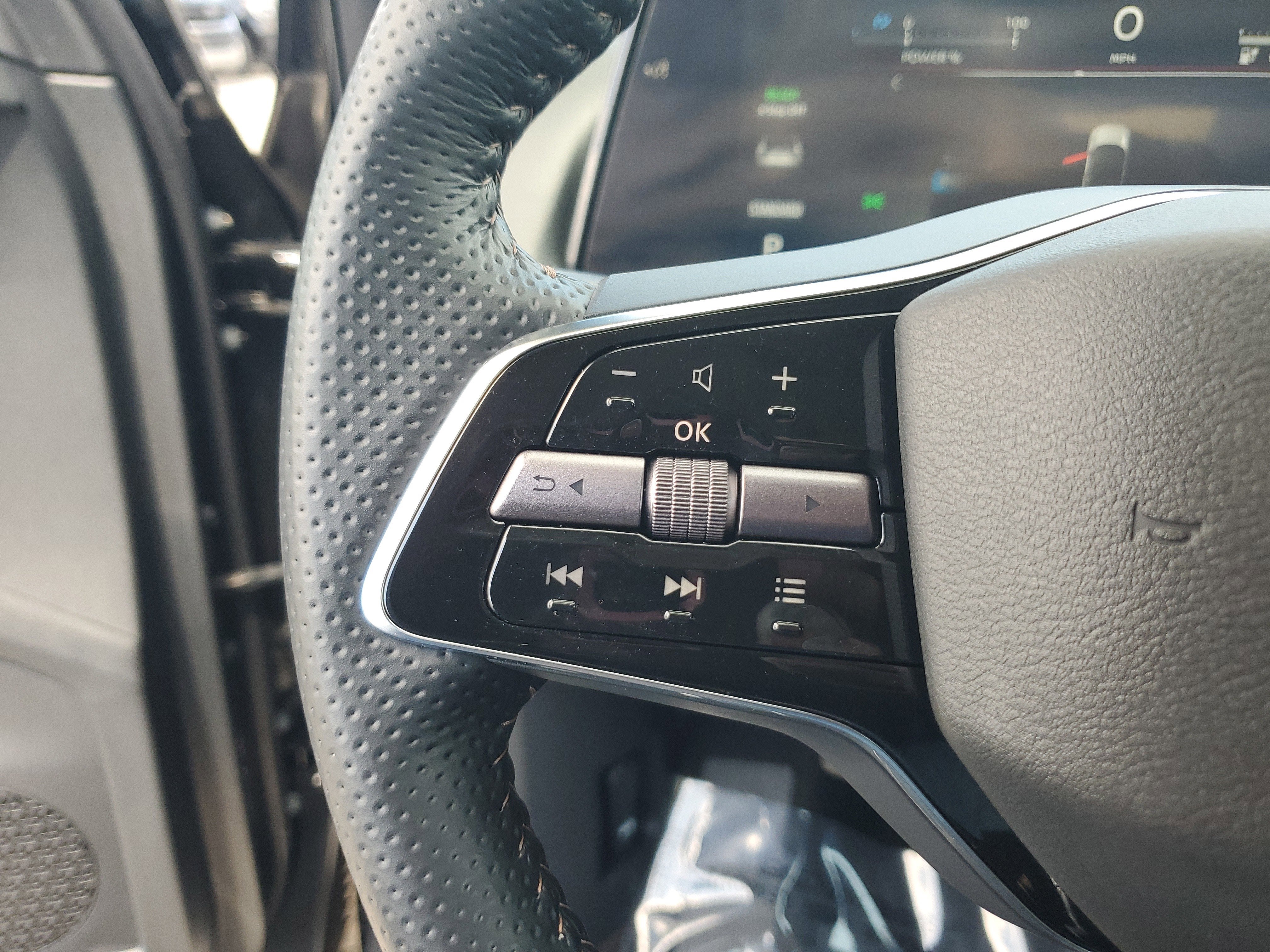 2024 Nissan ARIYA ENGAGE