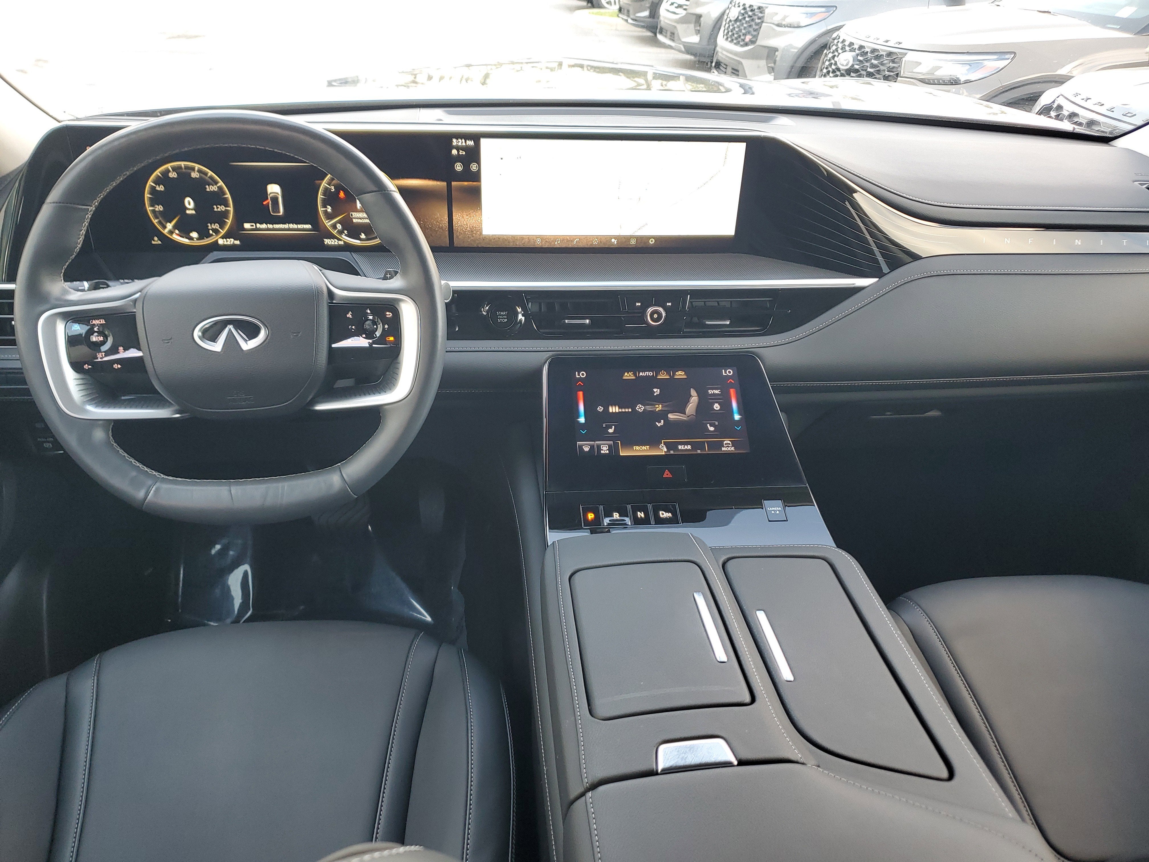 2025 INFINITI QX80 PURE