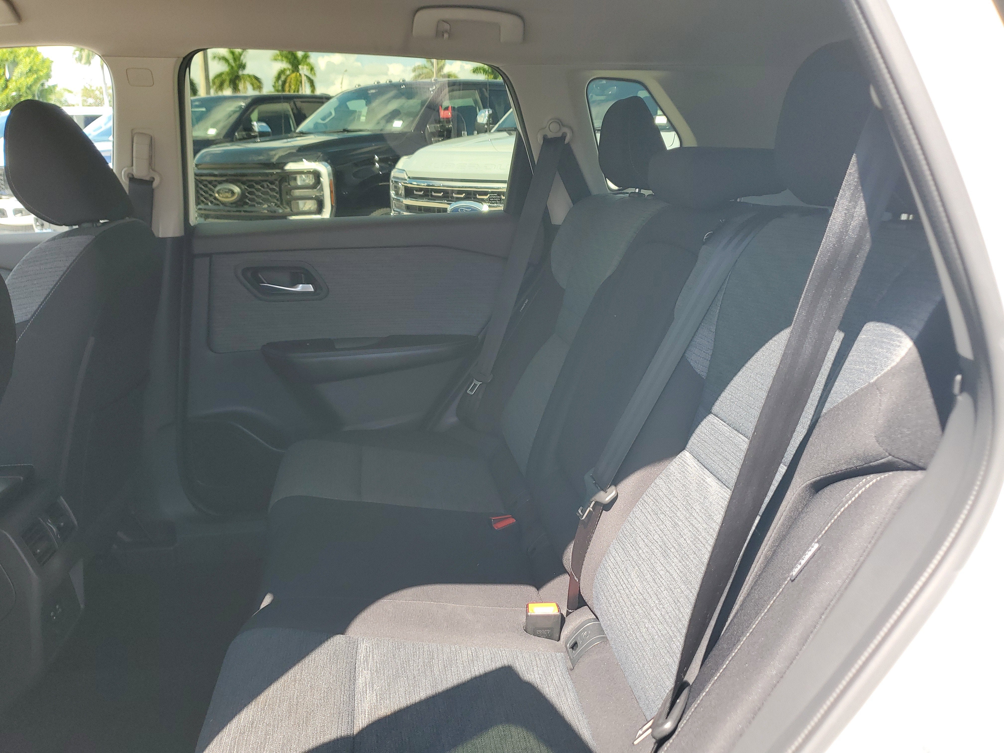 2023 Nissan Rogue SV 4WD