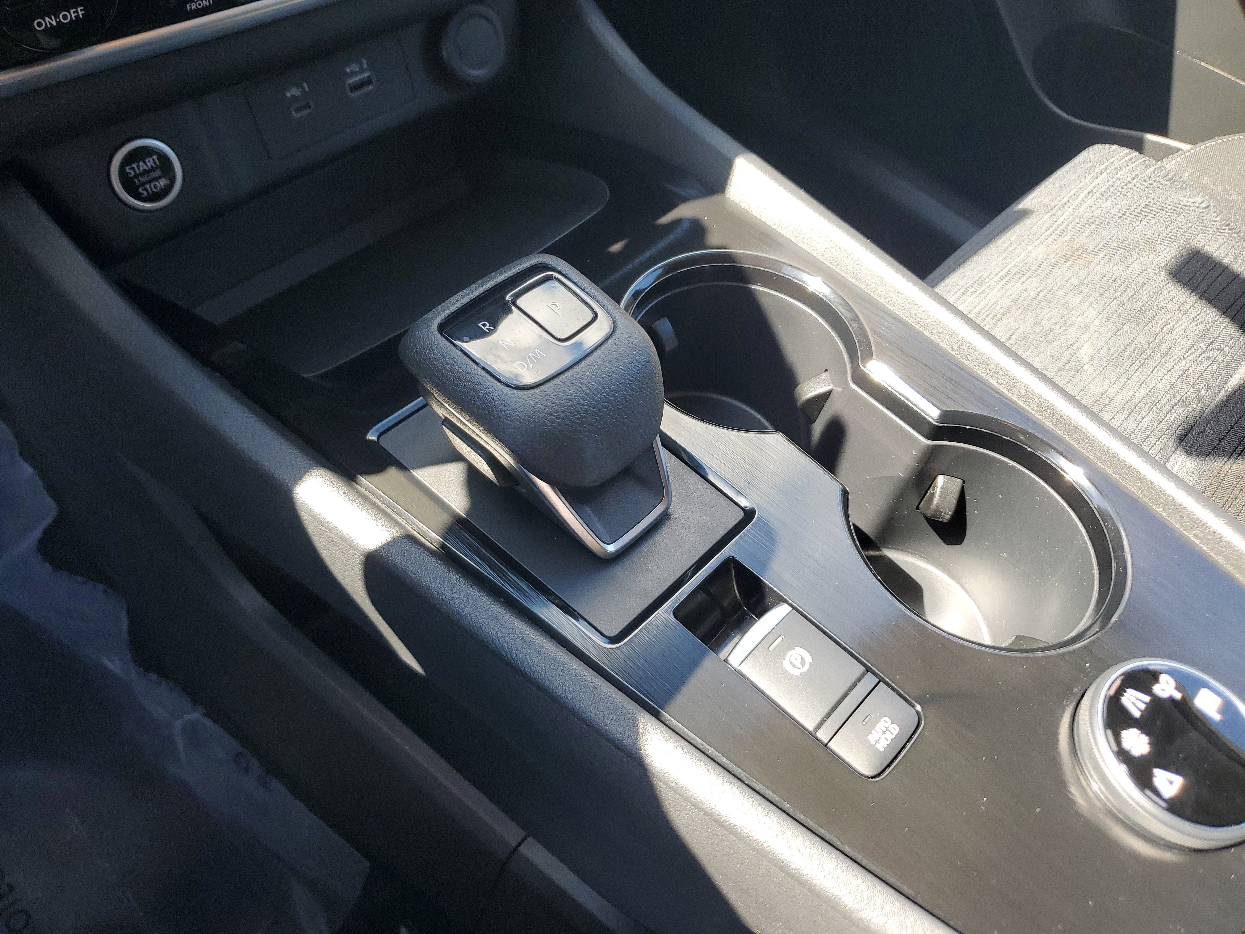 2023 Nissan Rogue SV 4WD