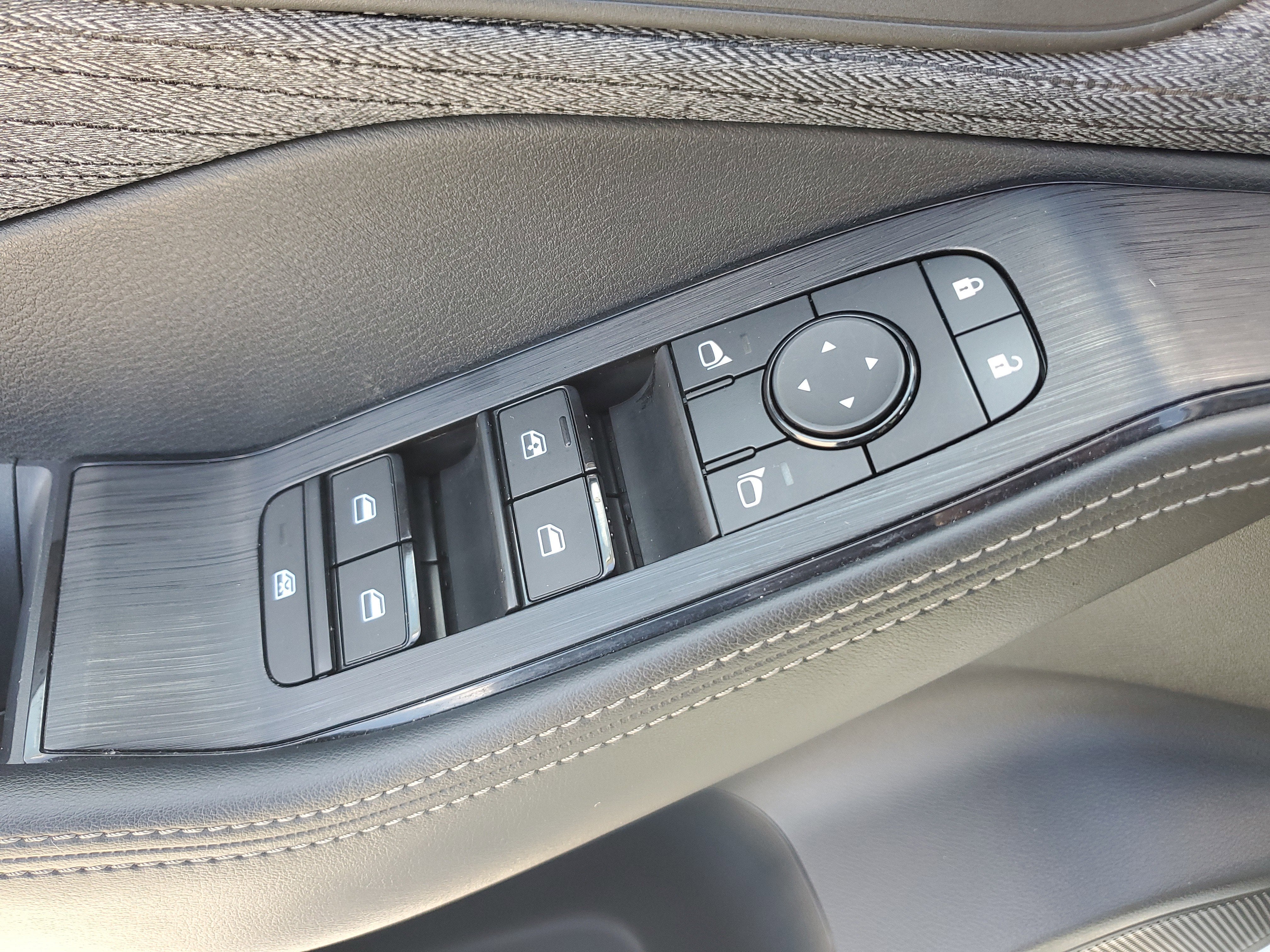 2023 Nissan Rogue SV 4WD