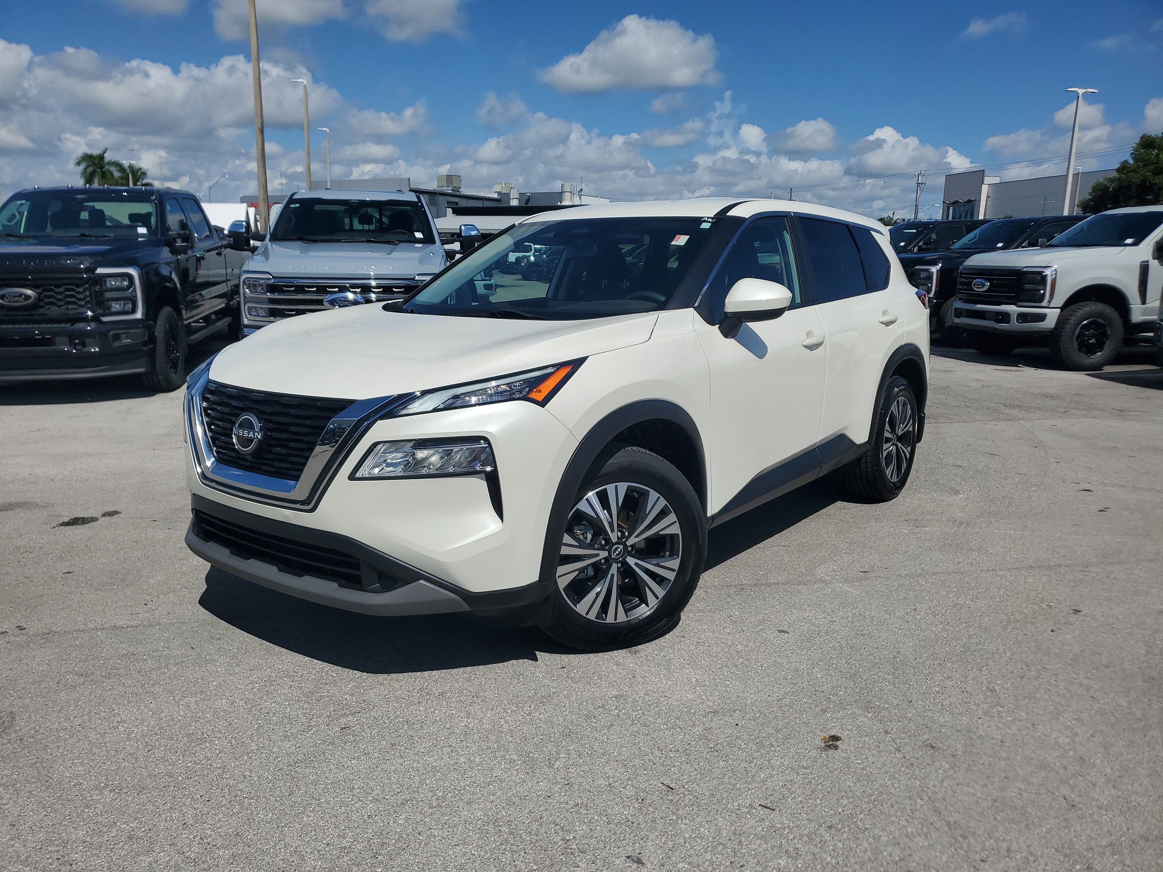 2023 Nissan Rogue SV 4WD