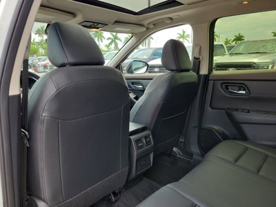 2023 Nissan Rogue SL 4WD
