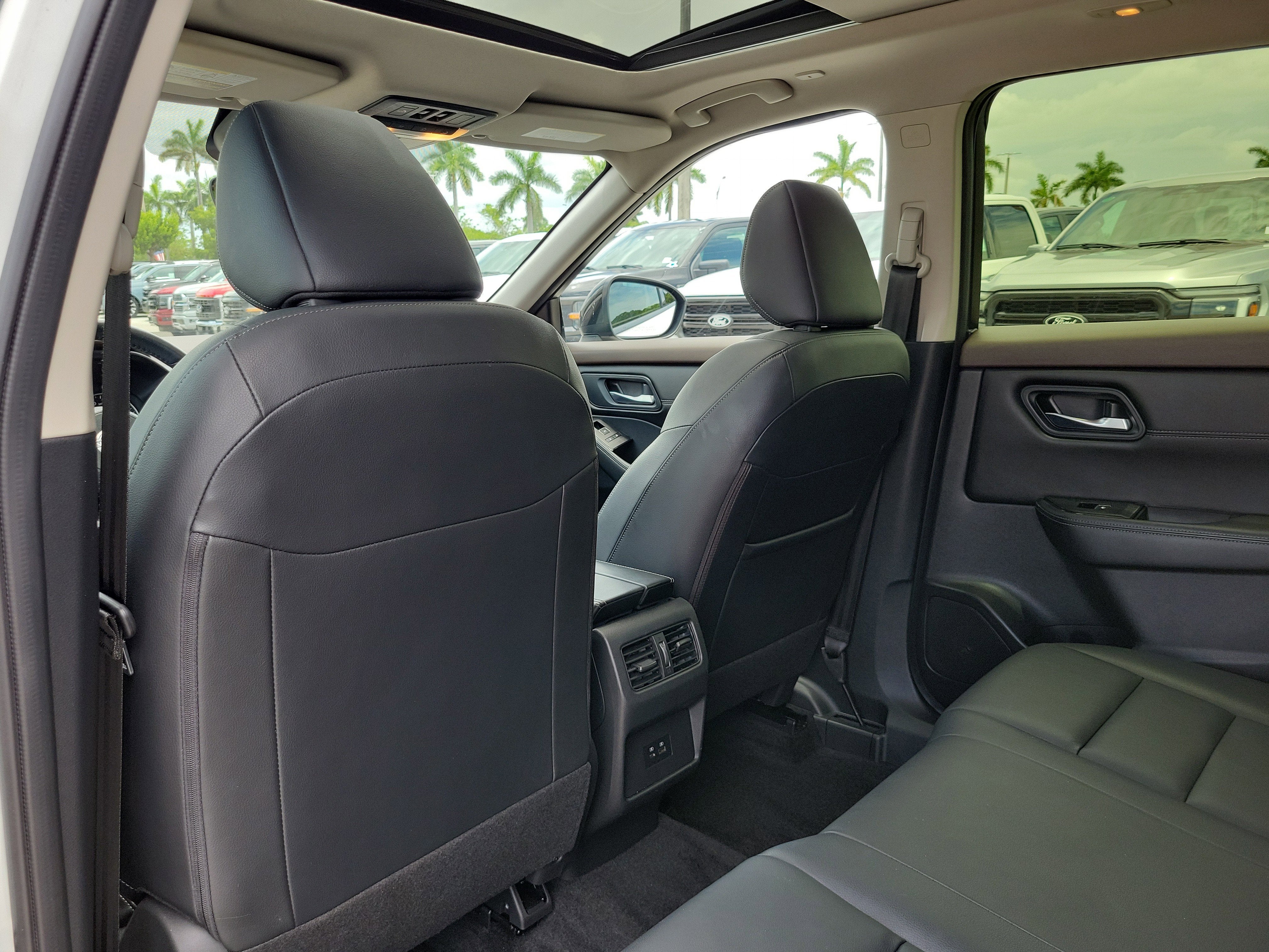 2023 Nissan Rogue SL 4WD