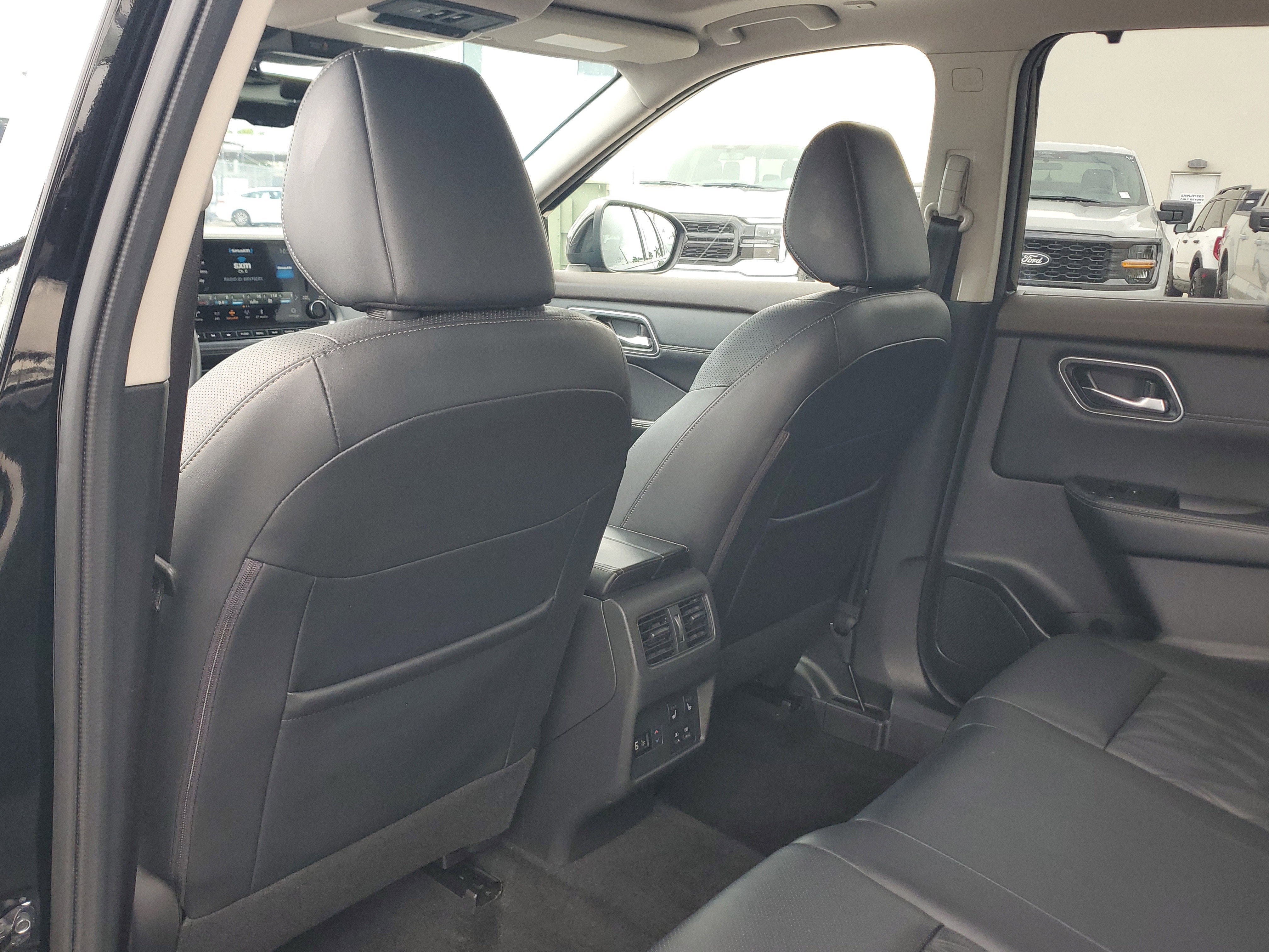 2023 Nissan Rogue Platinum 4WD