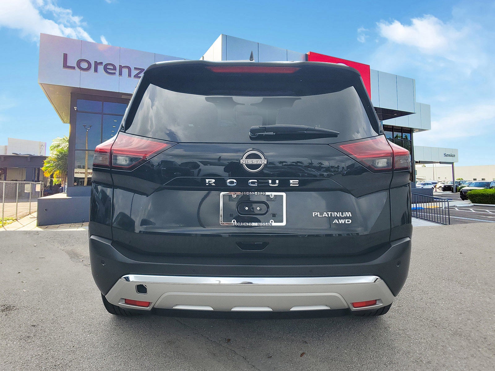 2023 Nissan Rogue Platinum 4WD