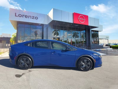 2025 Toyota Prius LE