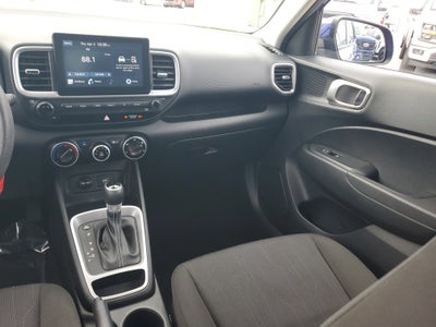 2021 Hyundai Venue SE