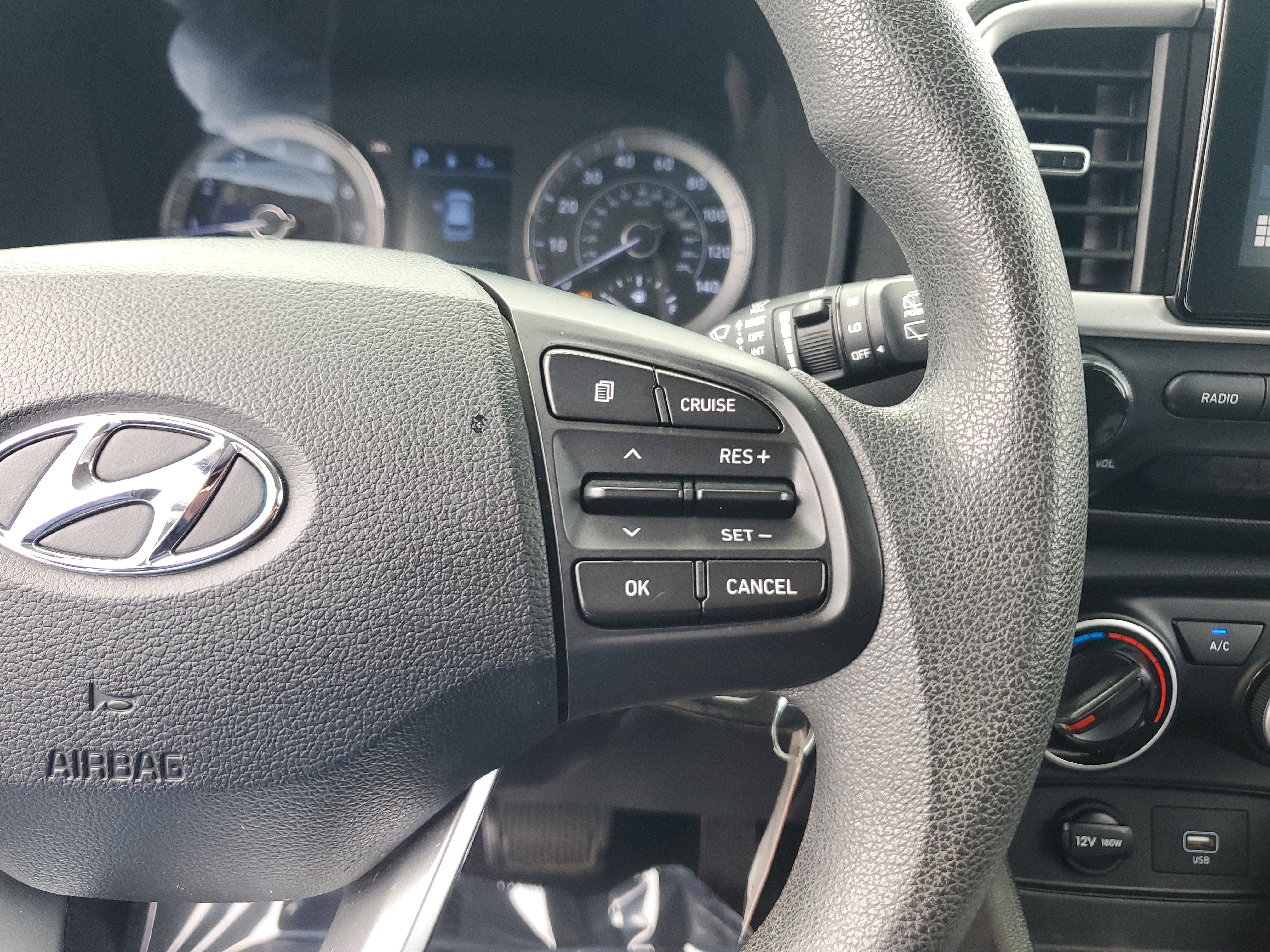 2021 Hyundai Venue SE