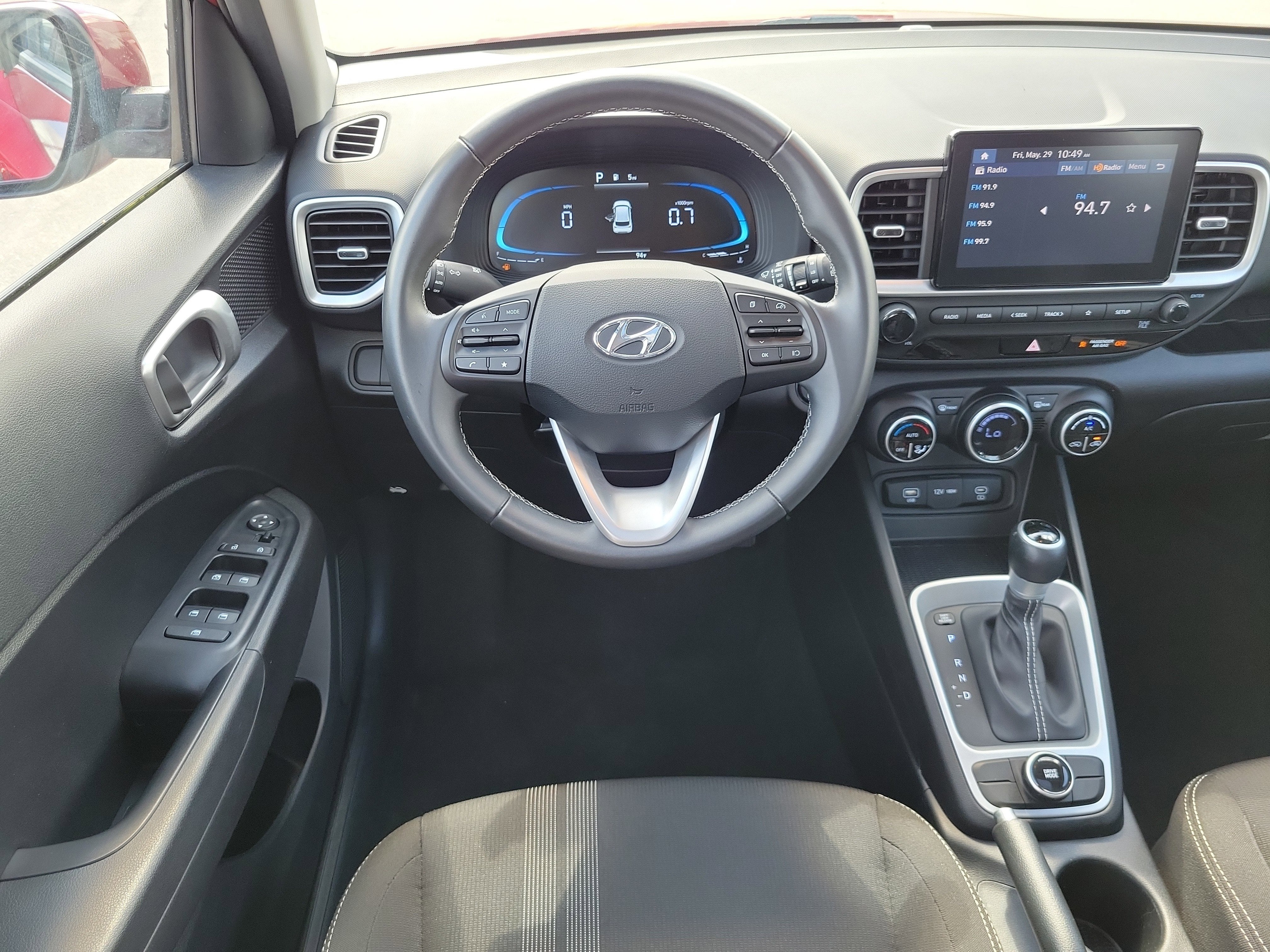 2025 Hyundai Venue SEL