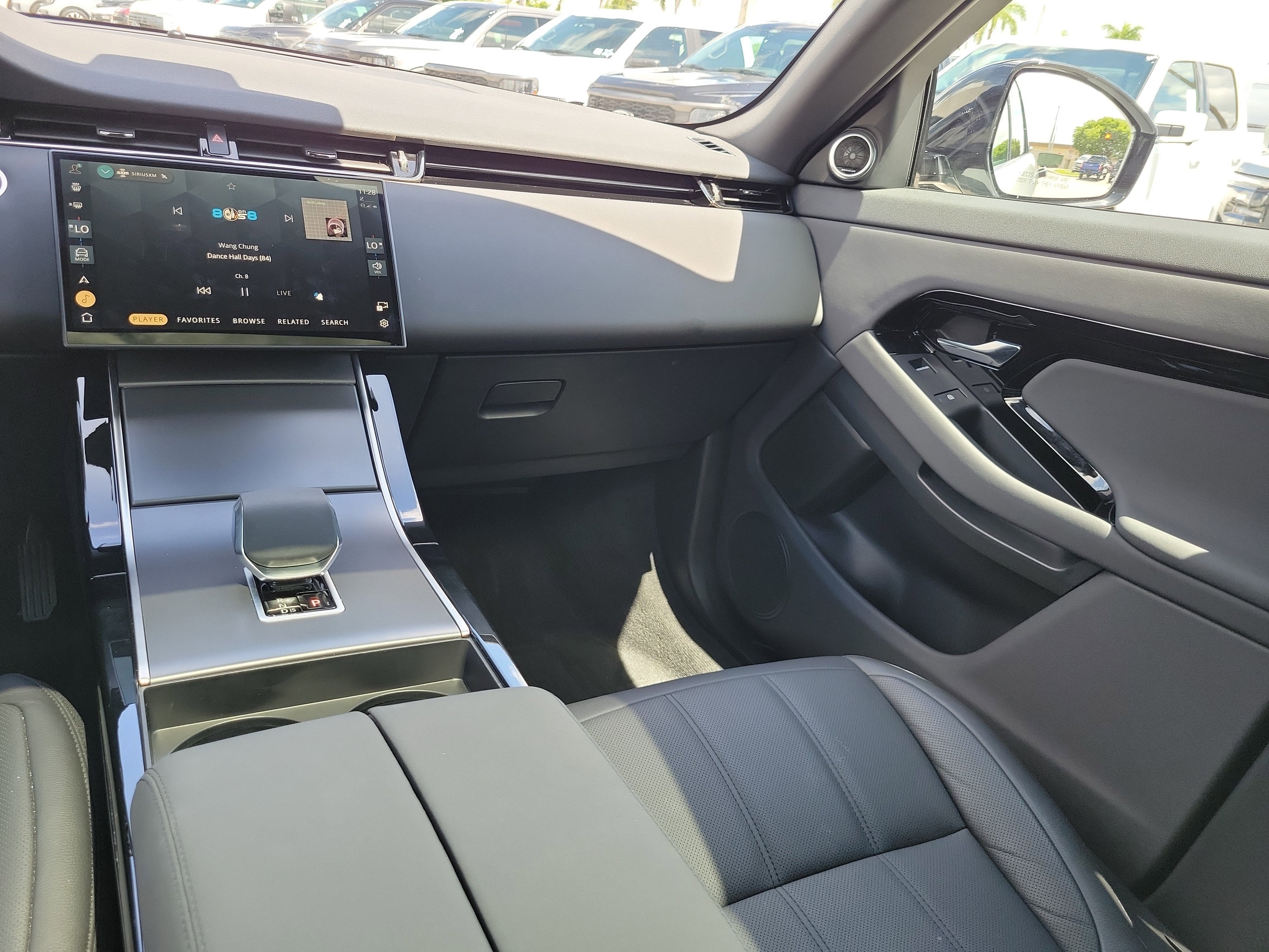 2026 Land Rover Range Rover Evoque Core S