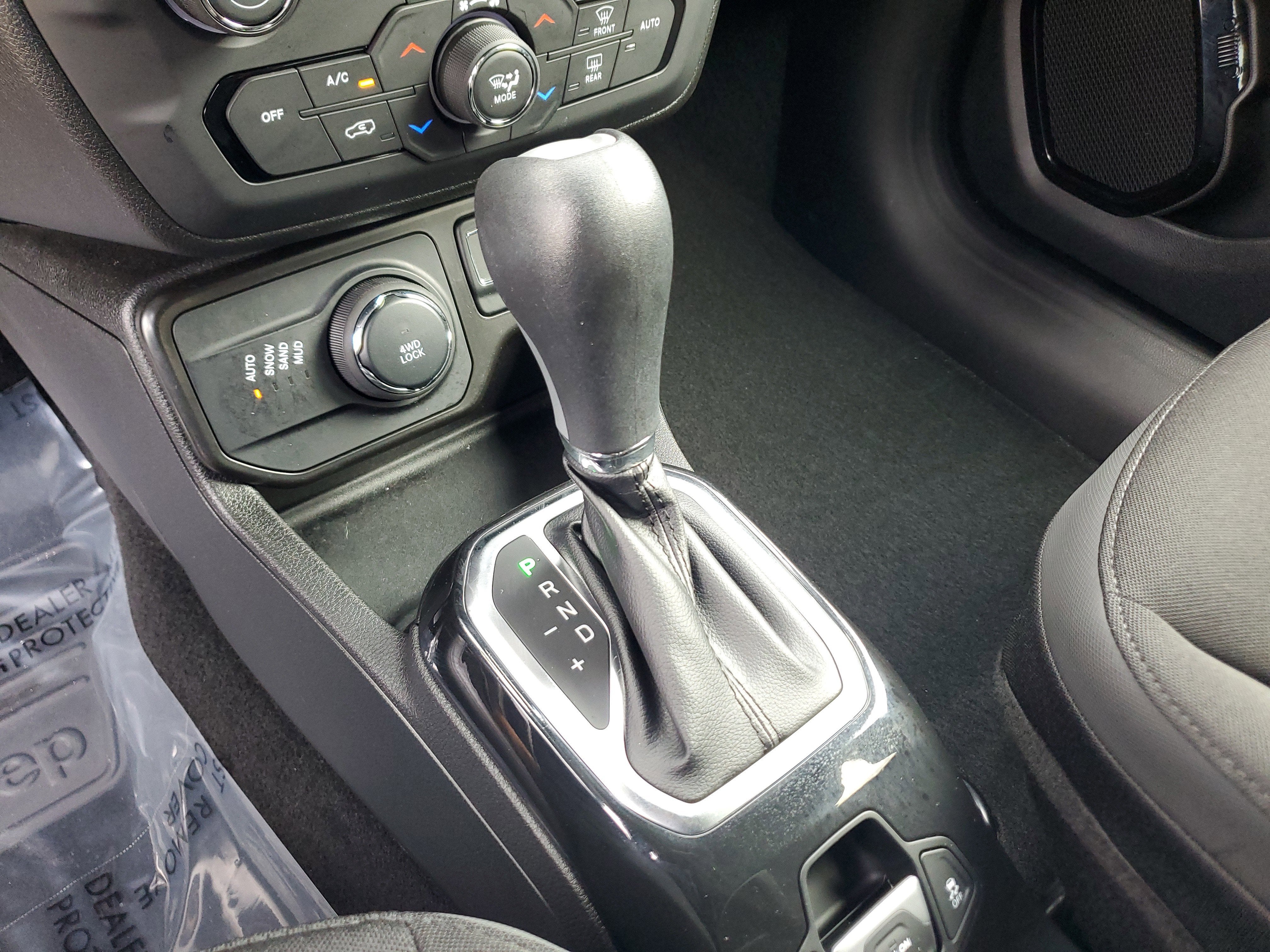 2022 Jeep Renegade Altitude 4WD