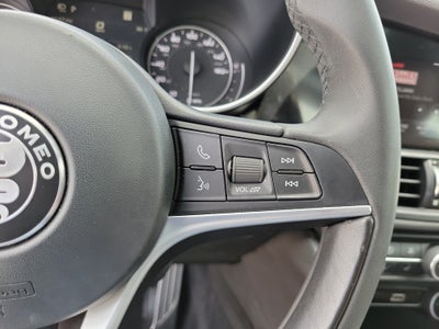 2022 Alfa Romeo Giulia Ti