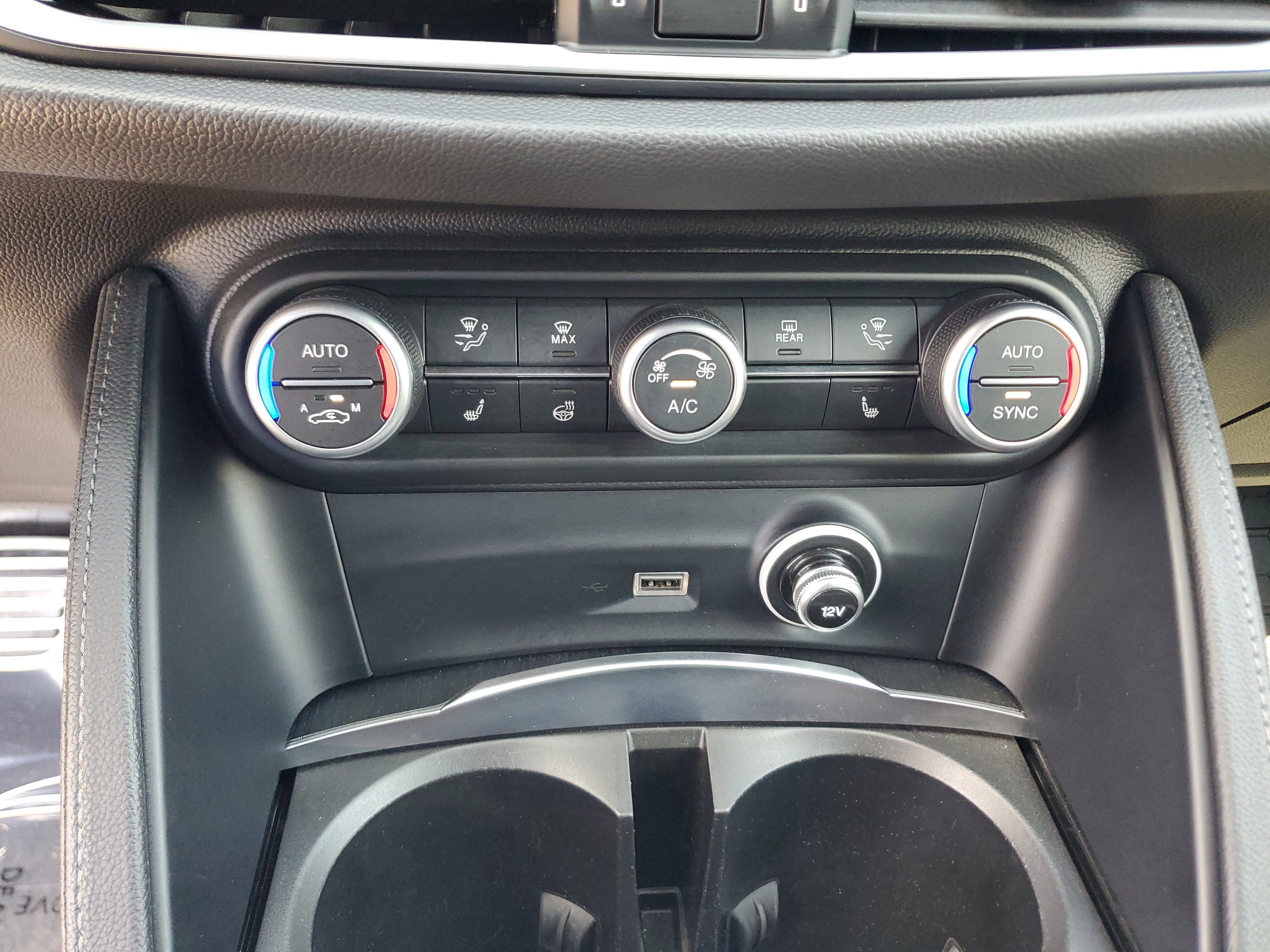 2022 Alfa Romeo Stelvio Sprint