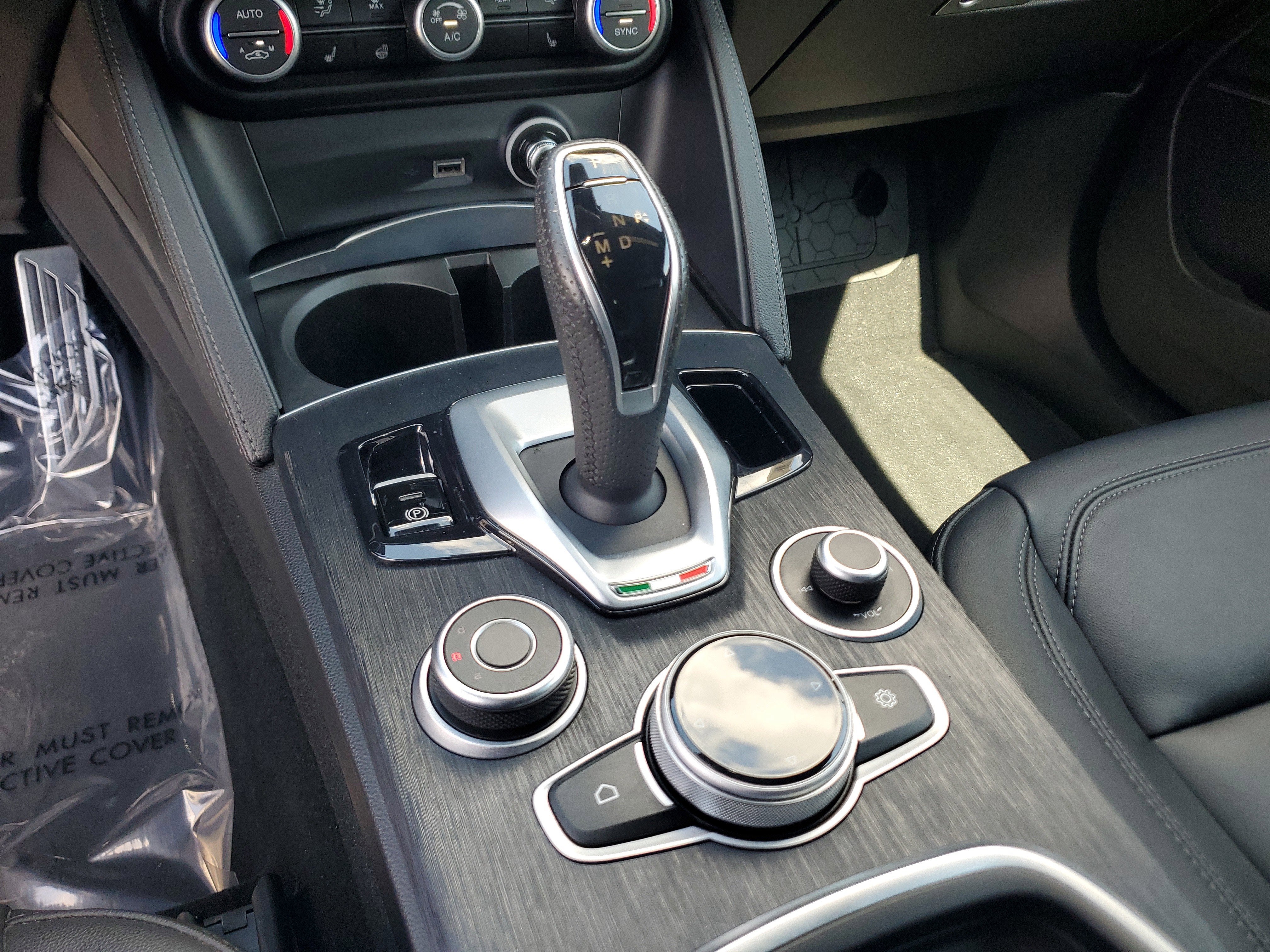2022 Alfa Romeo Stelvio Sprint