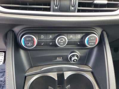 2022 Alfa Romeo Stelvio Ti