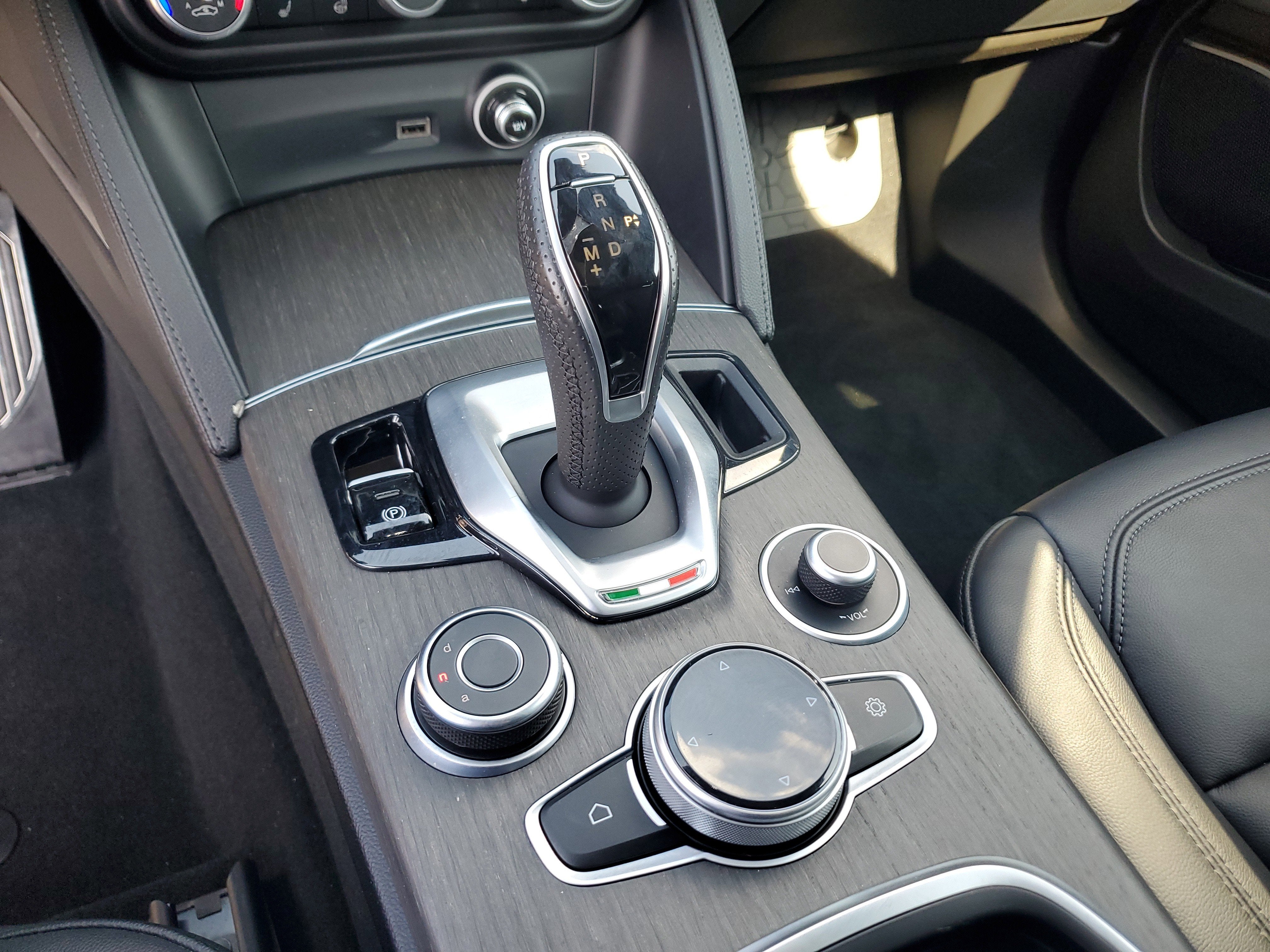 2022 Alfa Romeo Stelvio Ti