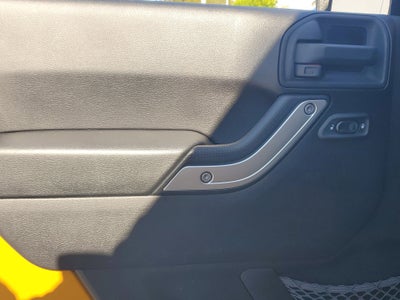 2014 Jeep Wrangler Unlimited Sahara 4WD