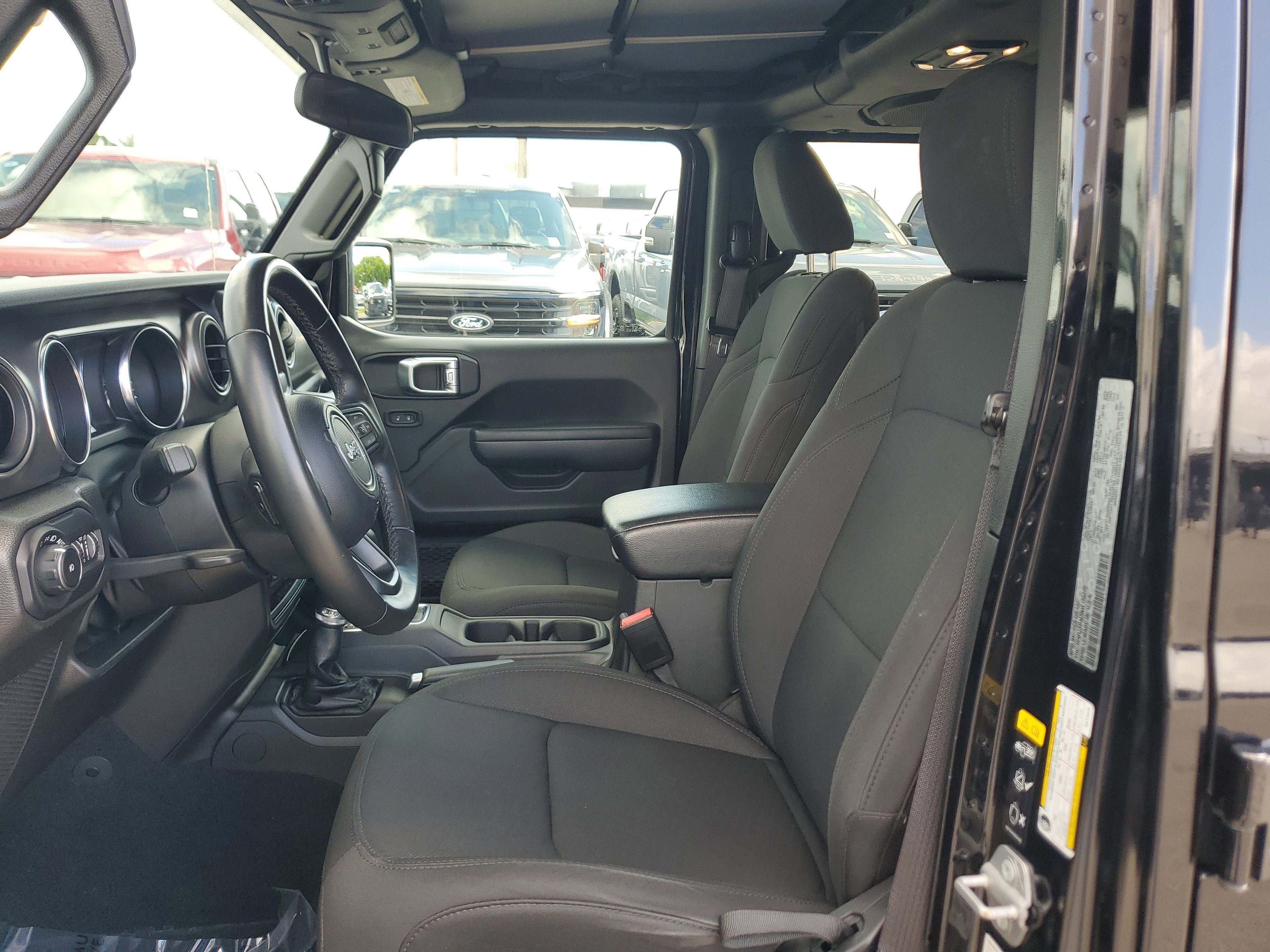 2022 Jeep Wrangler Unlimited Willys 4WD Diesel