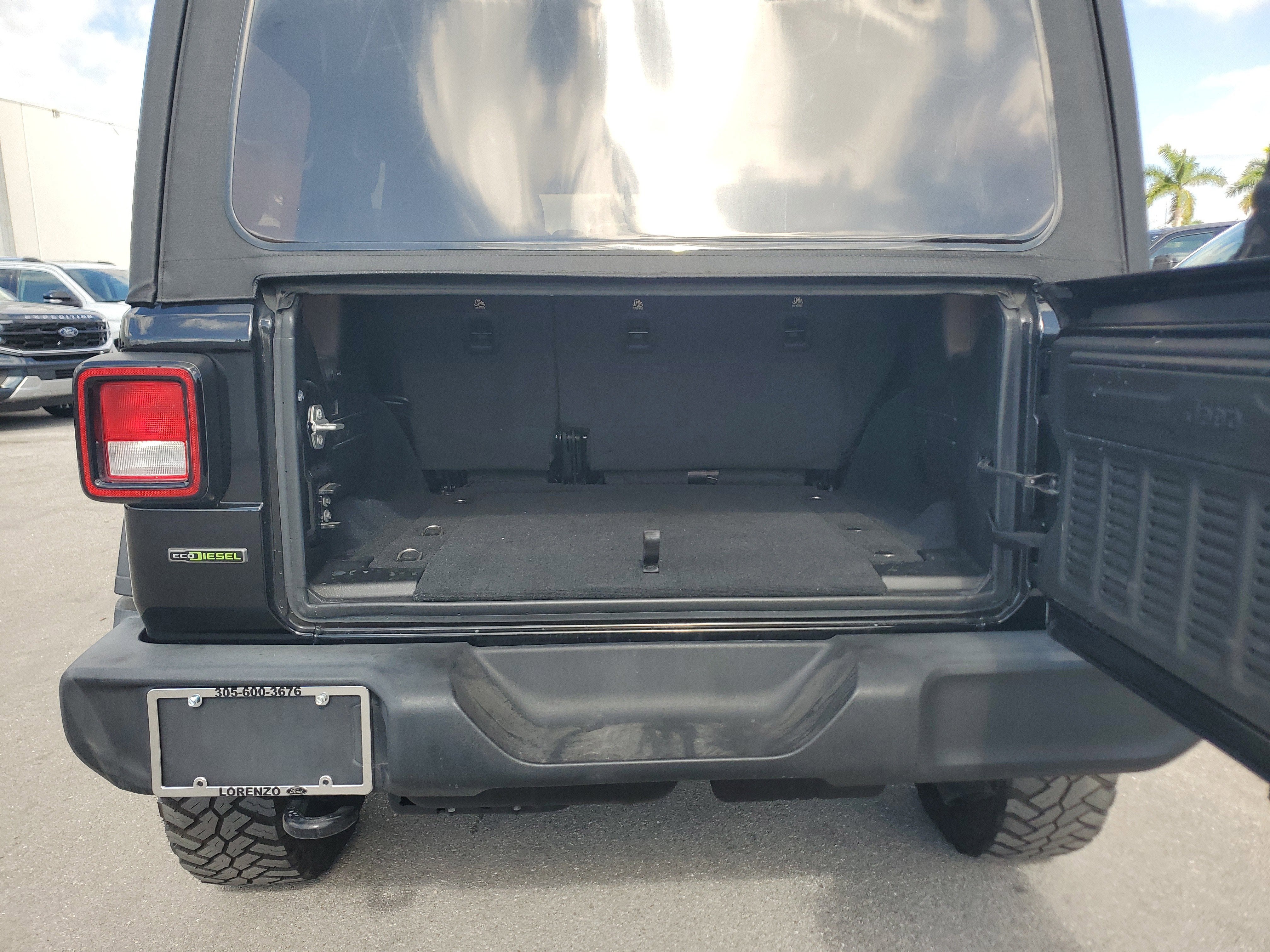 2022 Jeep Wrangler Unlimited Willys 4WD Diesel