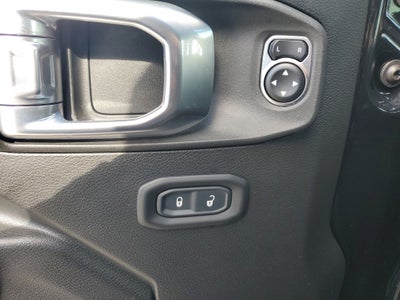 2022 Jeep Wrangler Unlimited Willys 4WD Diesel
