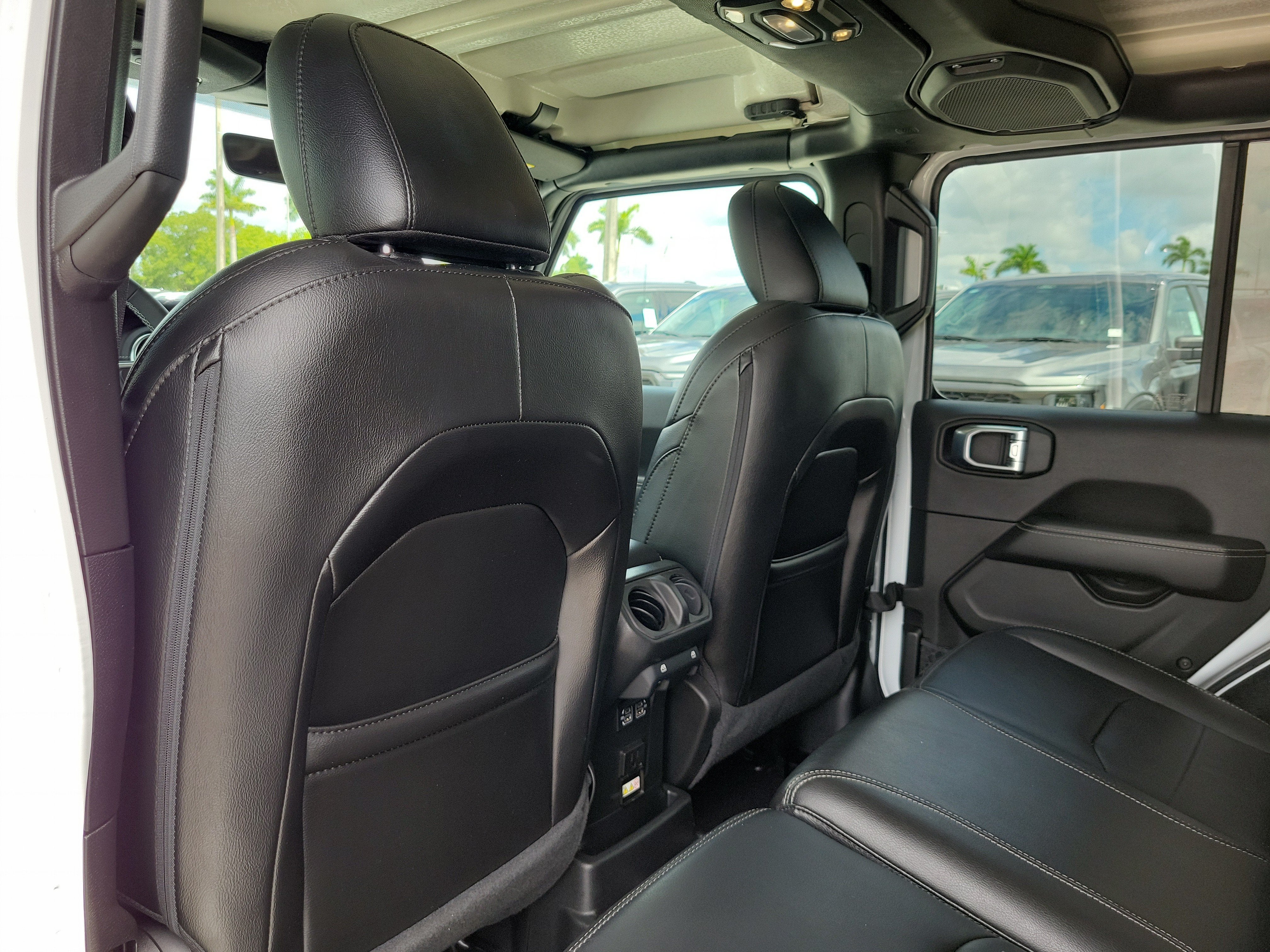 2023 Jeep Wrangler 4xe Sahara 4WD