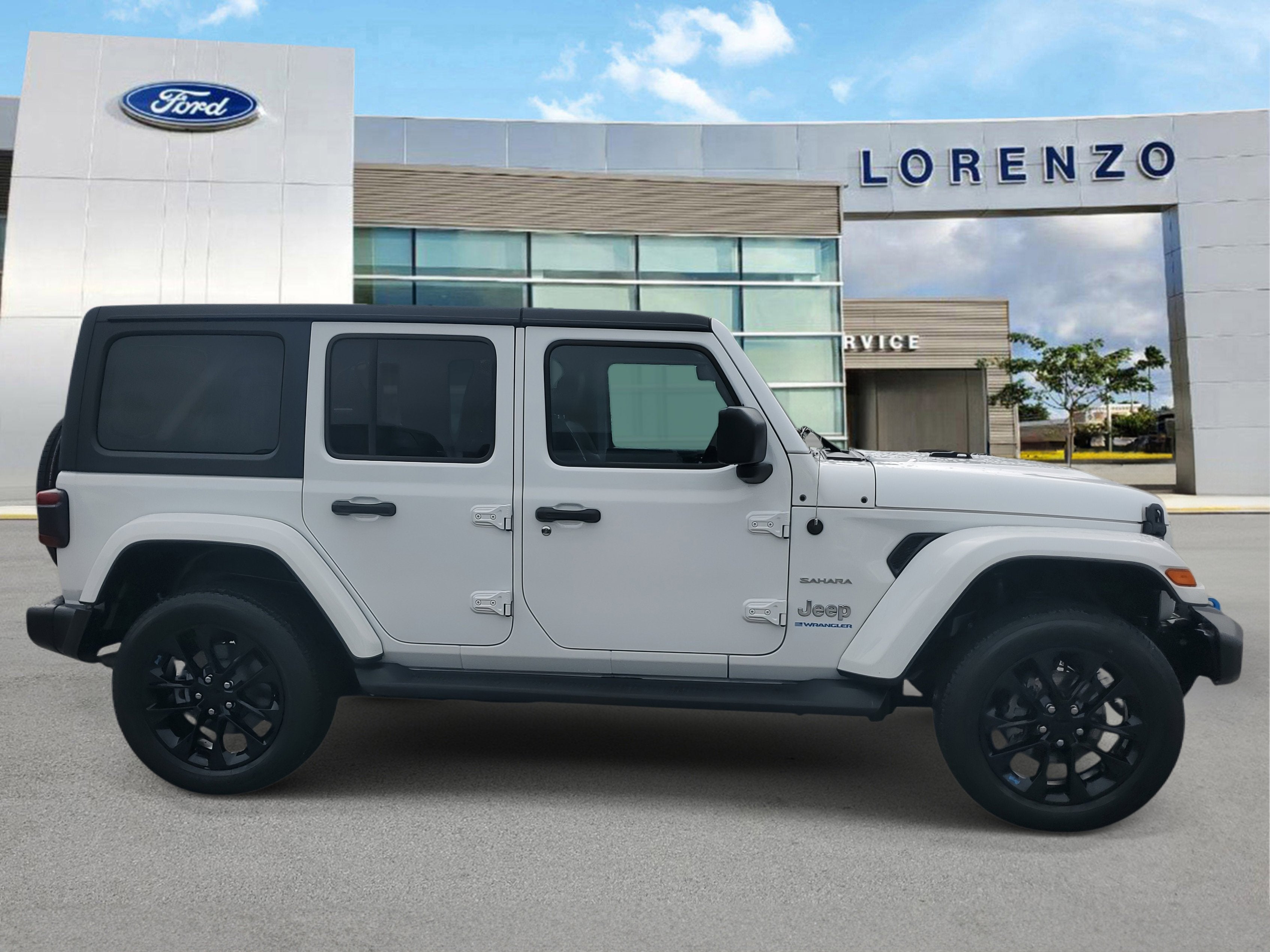 2023 Jeep Wrangler 4xe Sahara 4WD