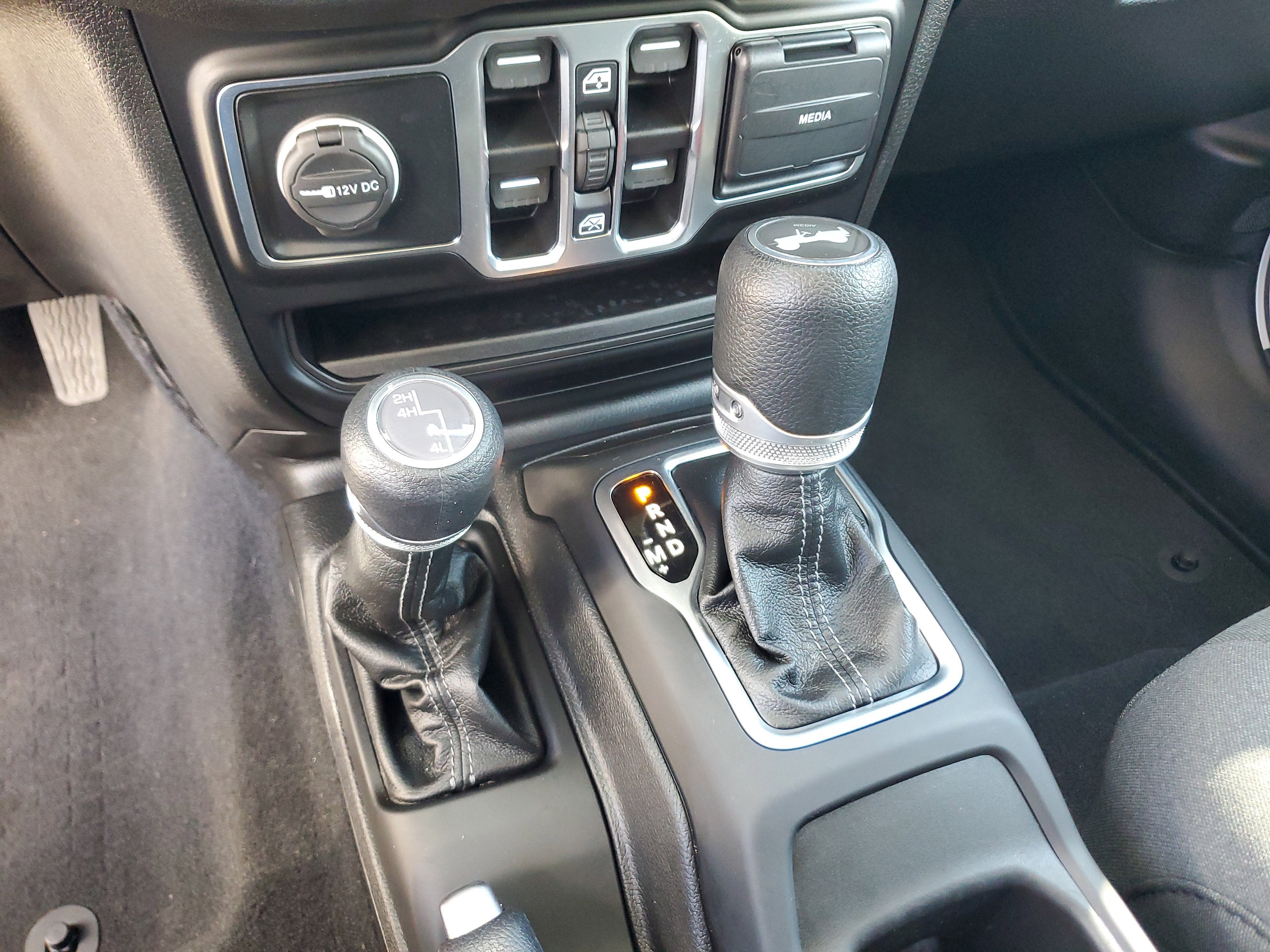 2024 Jeep Wrangler Sport S 4WD