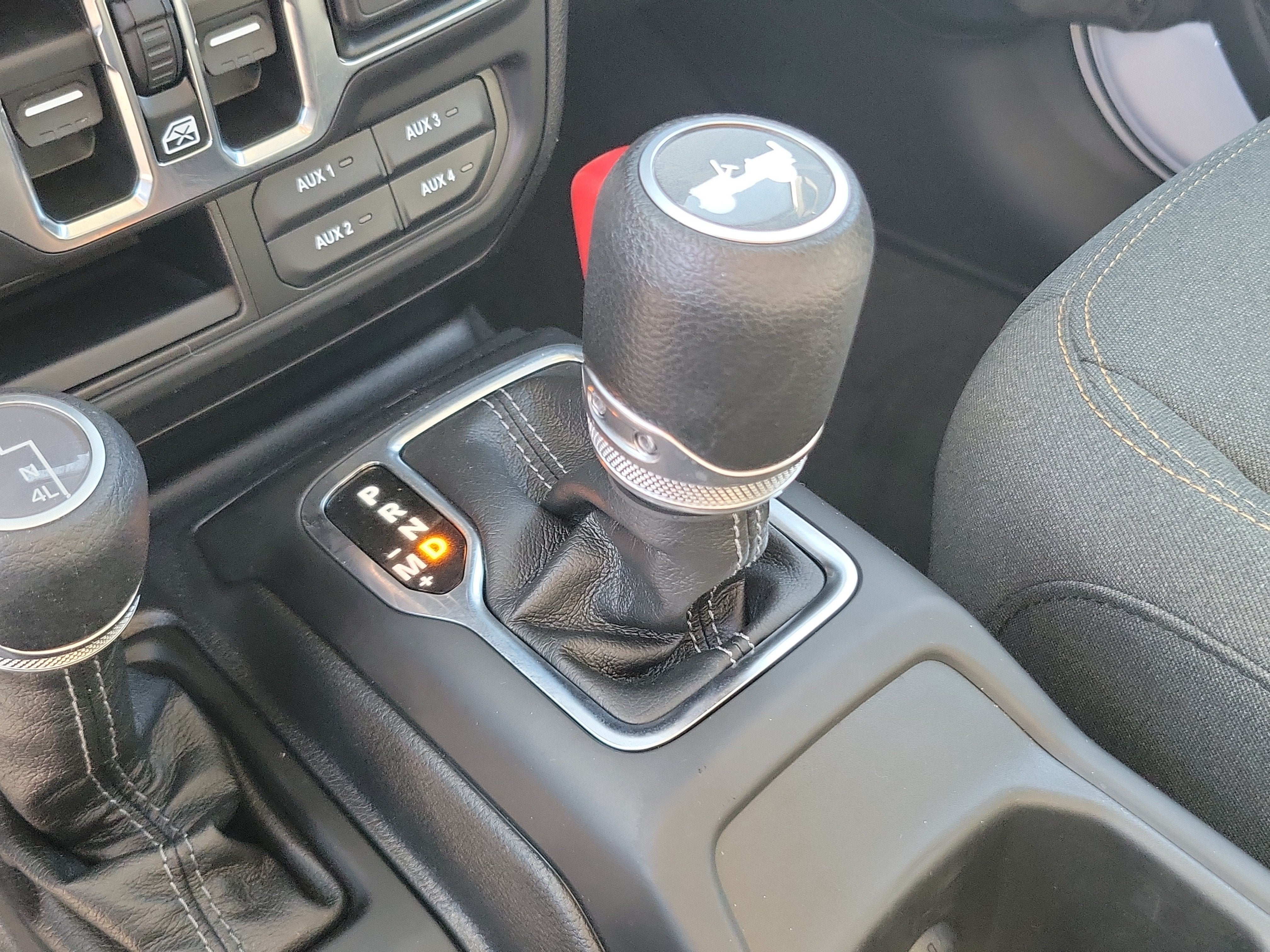 2024 Jeep Wrangler Sport S 4WD