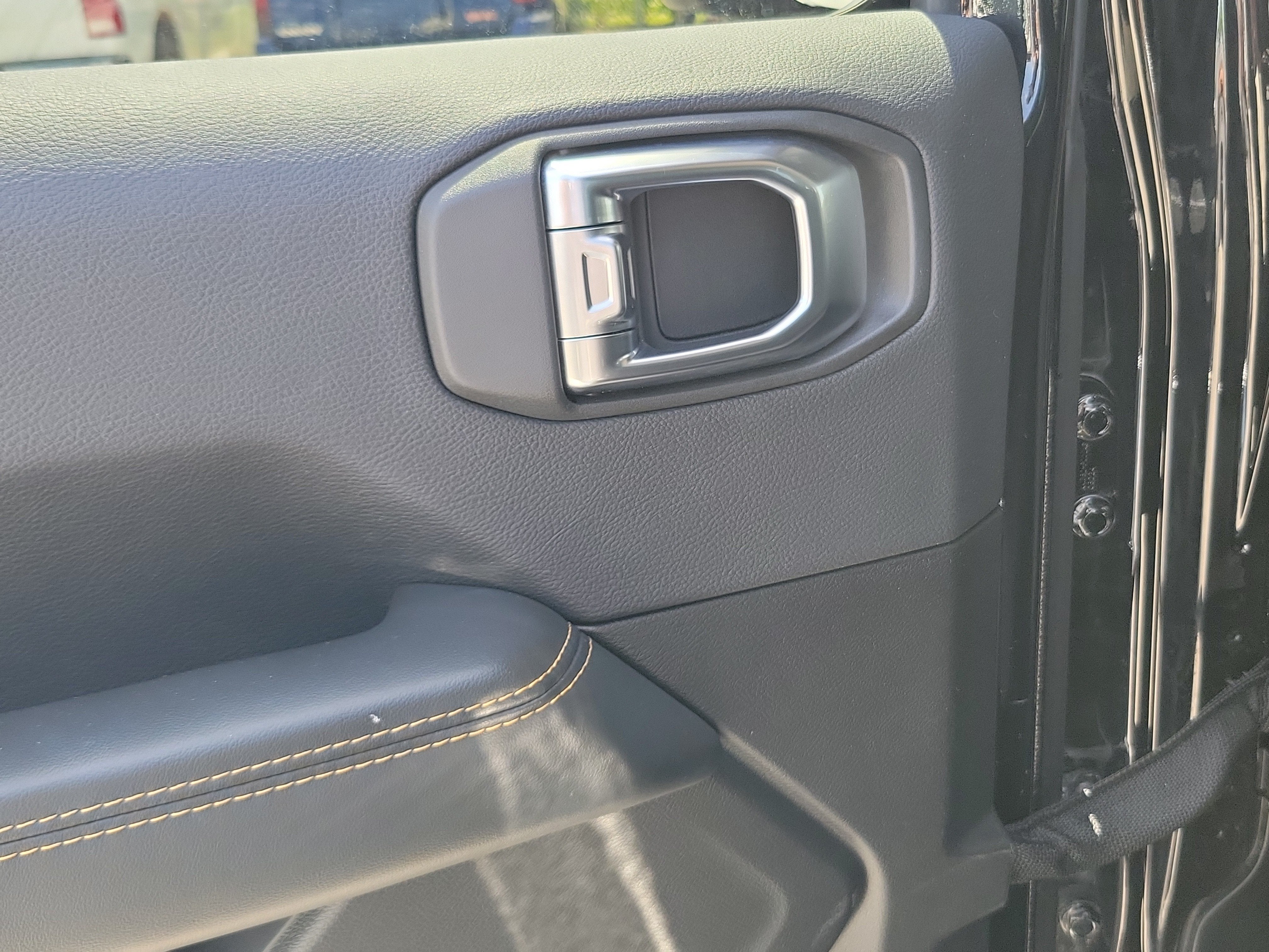 2025 Jeep Wrangler Sahara 4WD