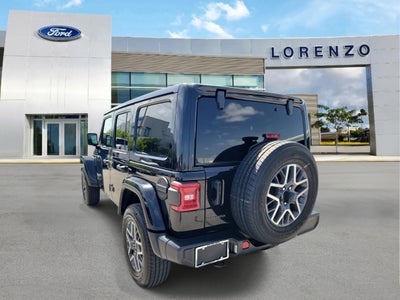 2025 Jeep Wrangler Sahara 4WD