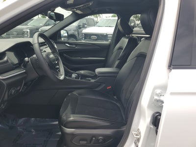 2024 Jeep Grand Cherokee L Altitude X 4WD