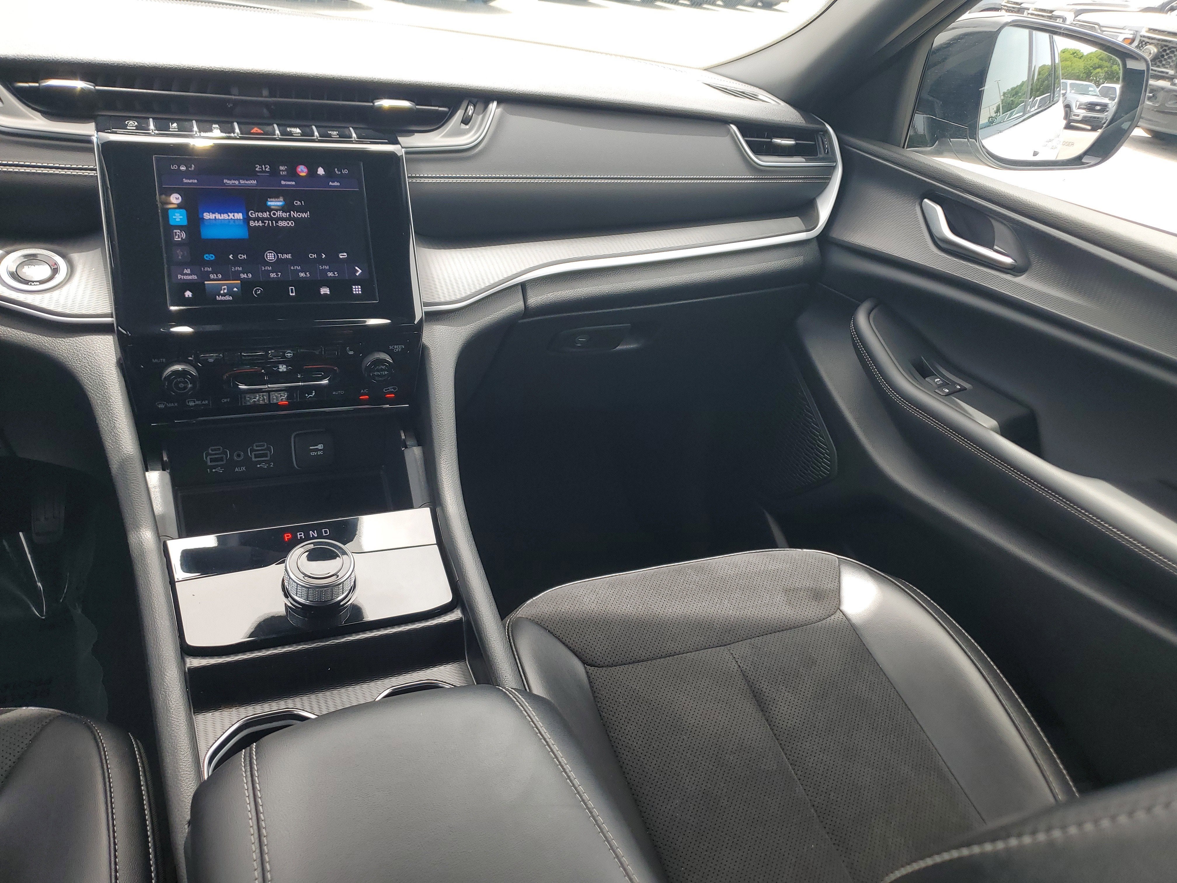 2024 Jeep Grand Cherokee L Altitude X 4WD