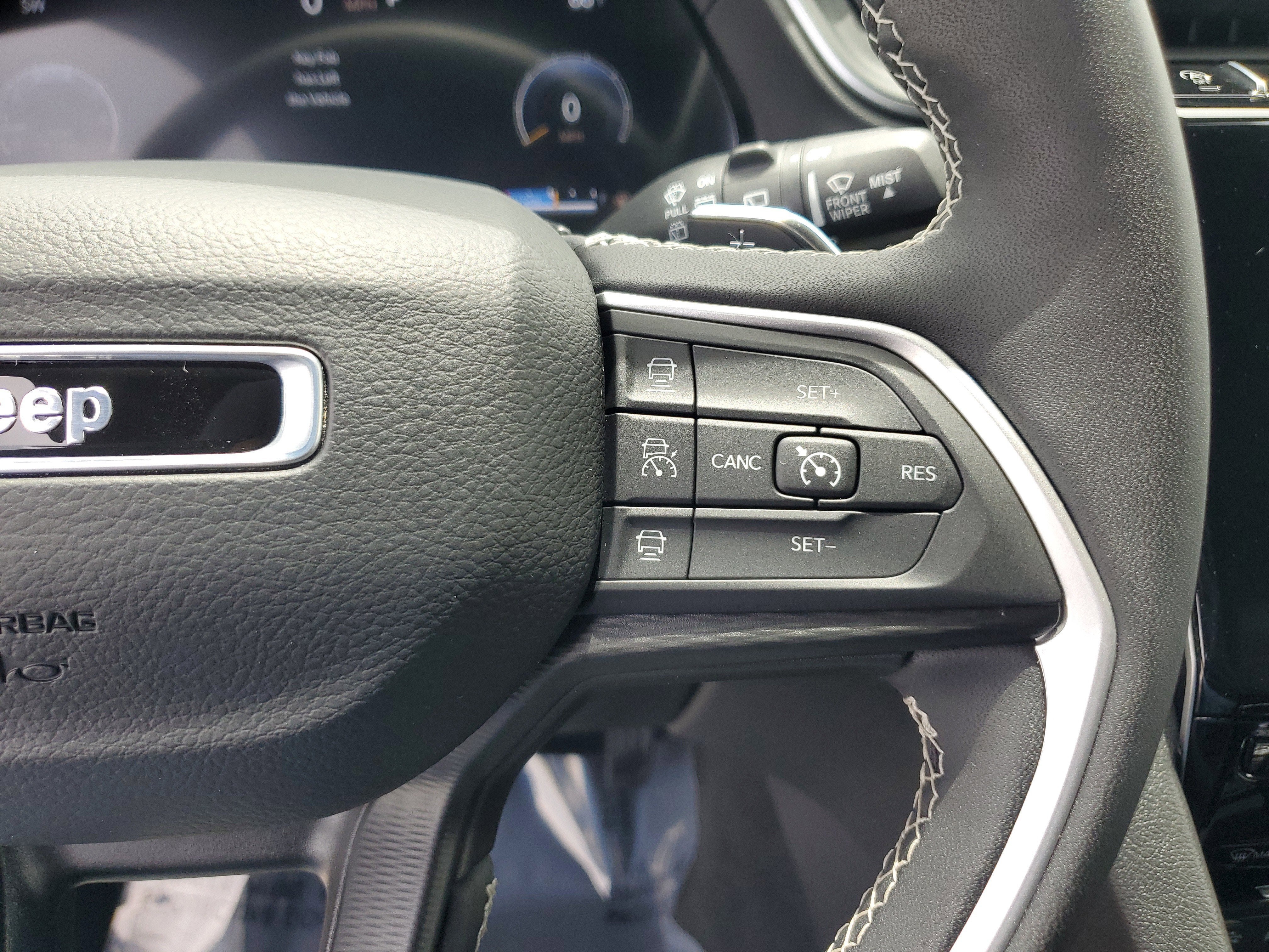 2024 Jeep Grand Cherokee L Altitude X 4WD