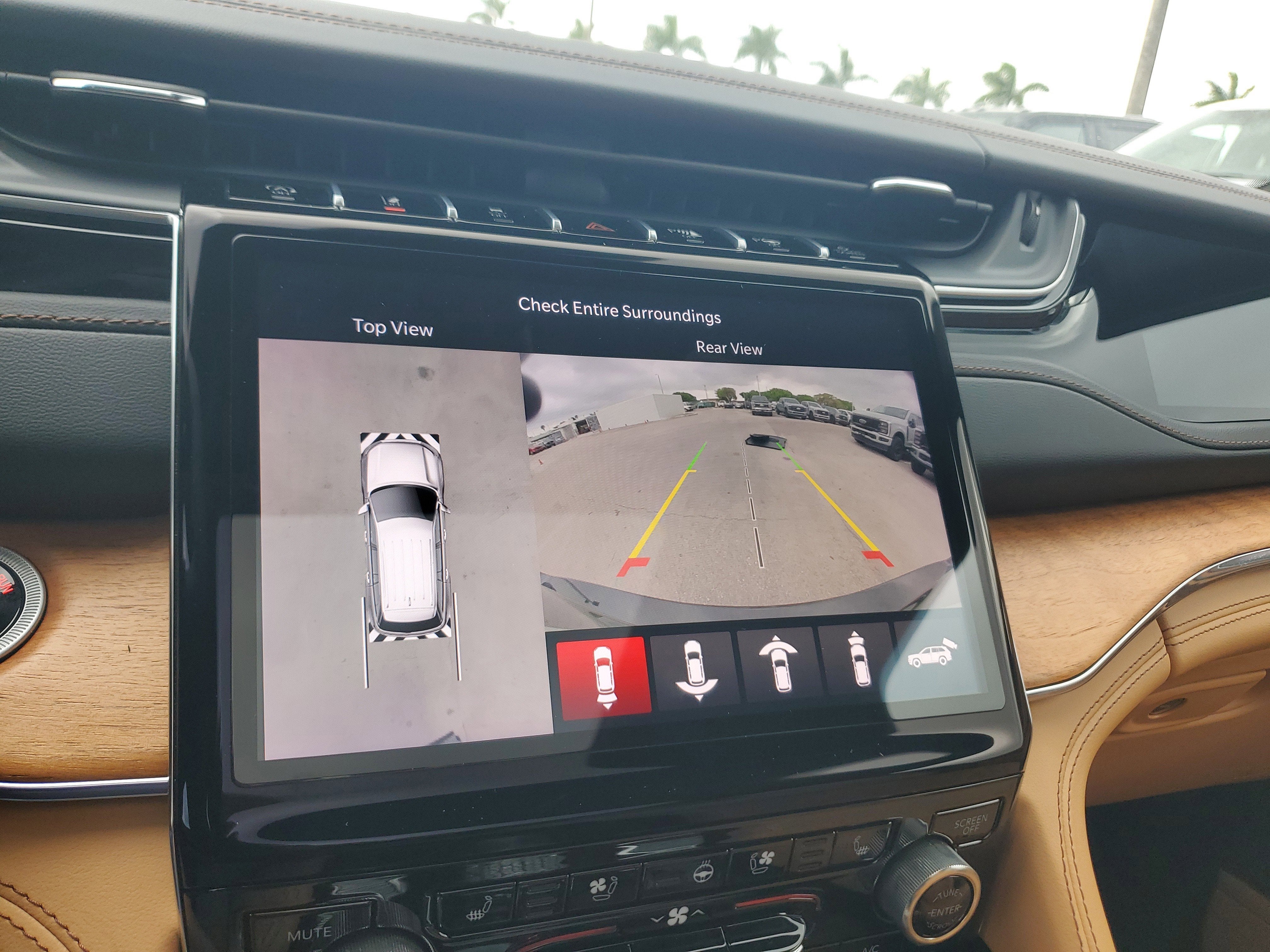 2024 Jeep Grand Cherokee L Summit Reserve 4WD