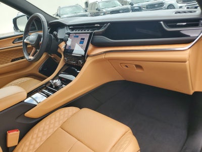 2024 Jeep Grand Cherokee L Summit Reserve 4WD