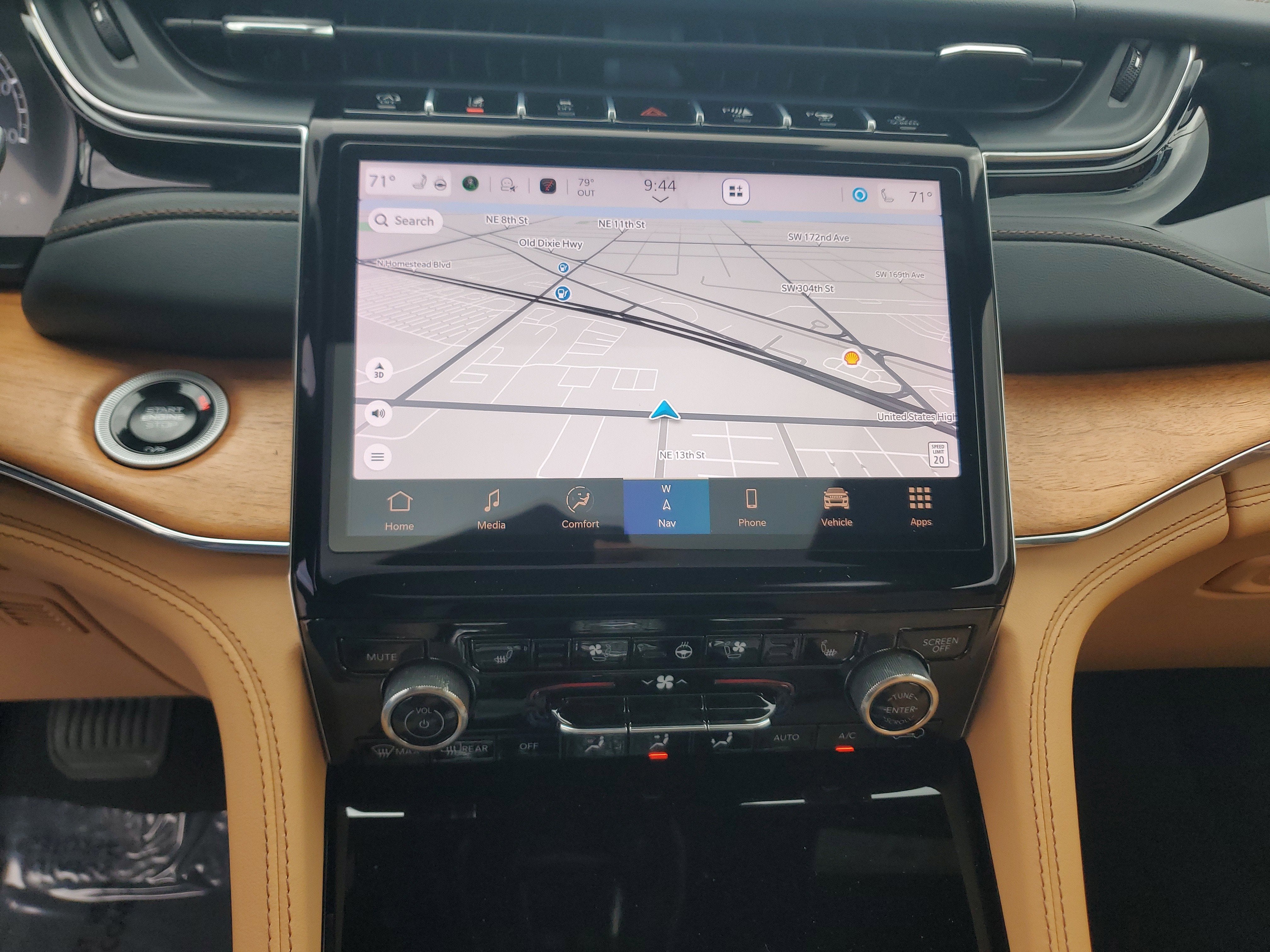 2024 Jeep Grand Cherokee L Summit Reserve 4WD