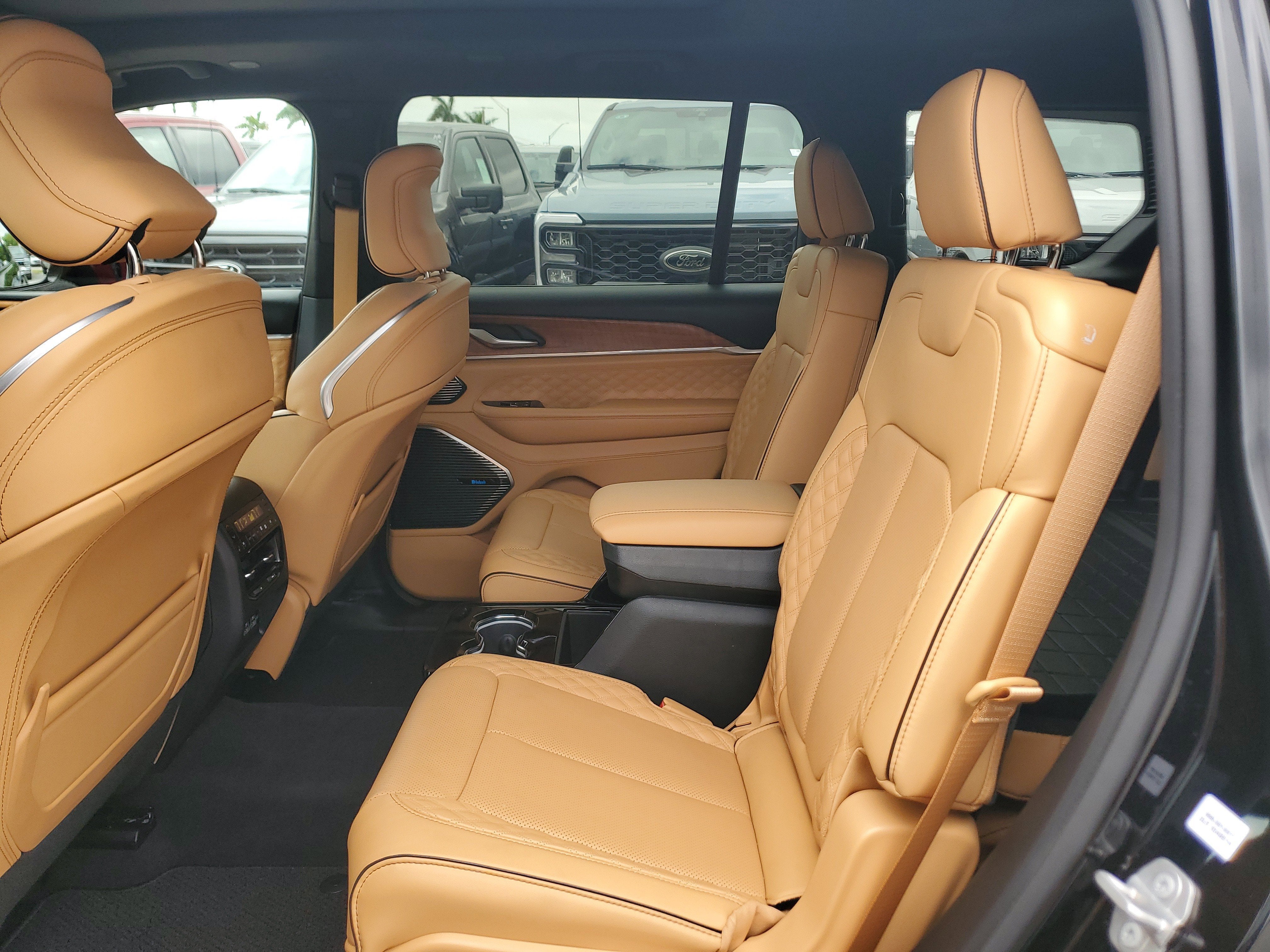 2024 Jeep Grand Cherokee L Summit Reserve 4WD