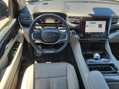 2023 Jeep Wagoneer Base