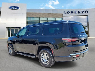 2023 Jeep Wagoneer Base