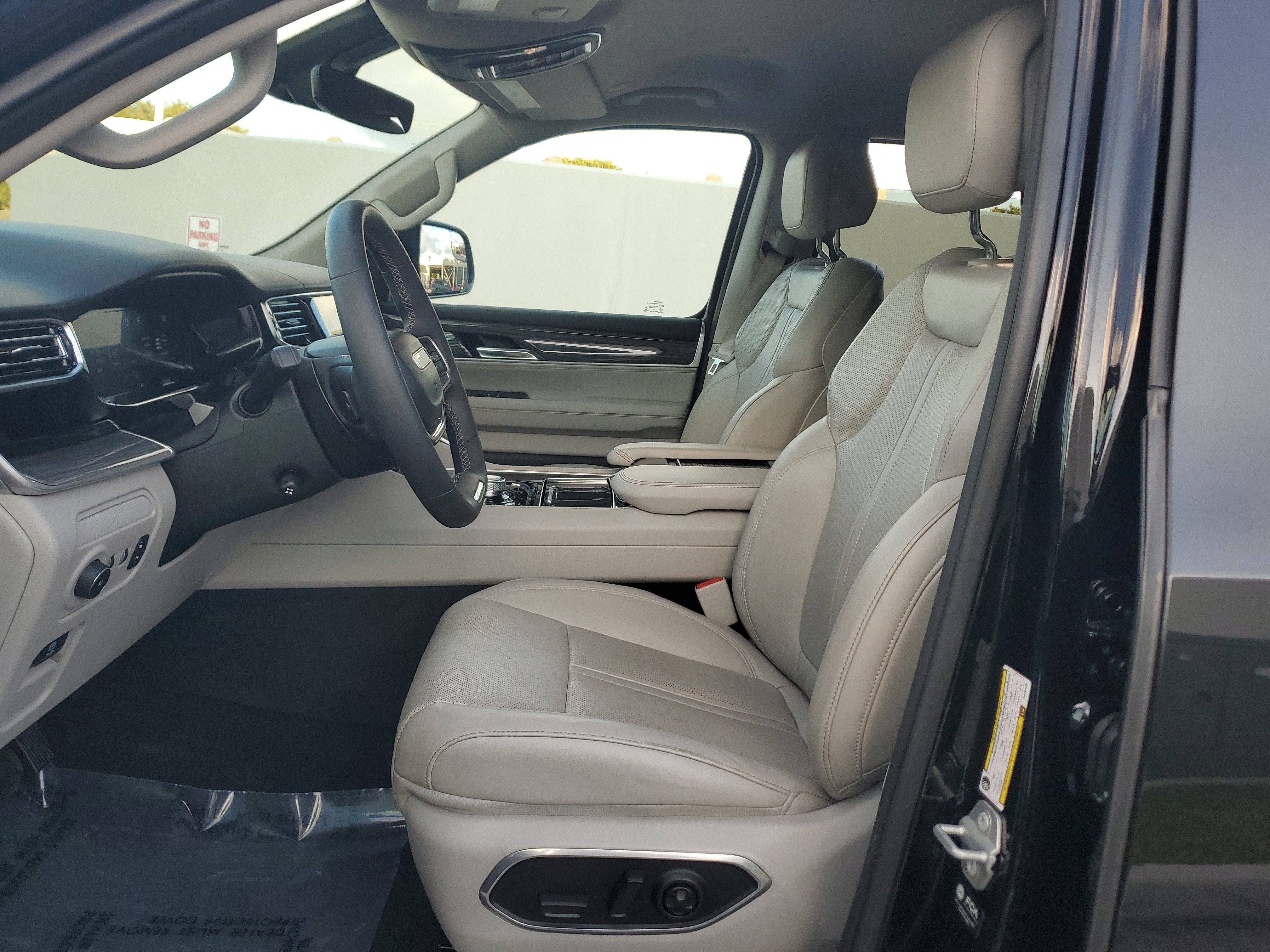 2022 Jeep Wagoneer Series III