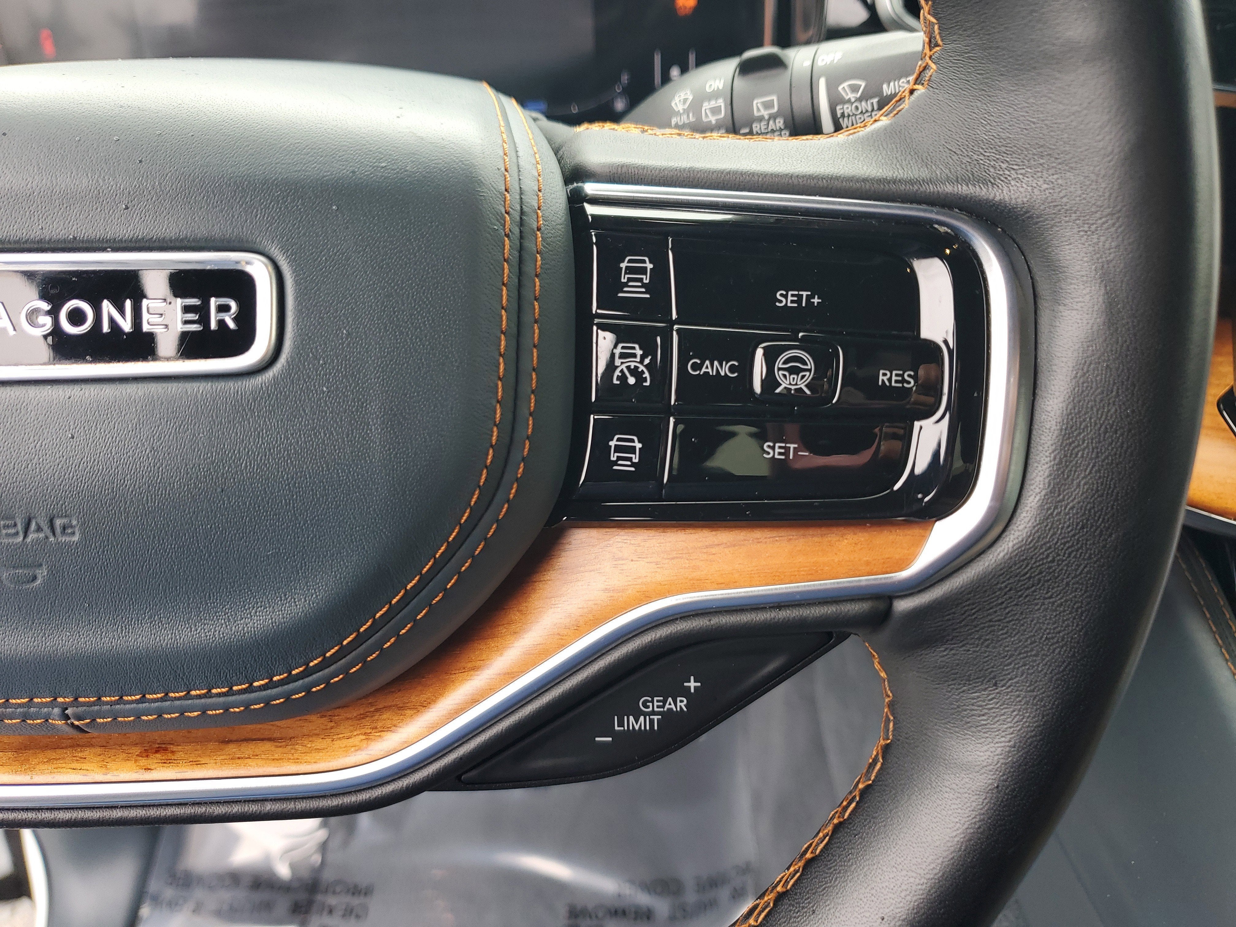 2022 Jeep Grand Wagoneer Series II