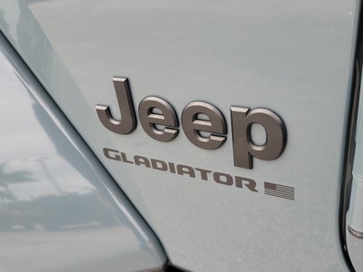 2024 Jeep Gladiator Willys 4WD