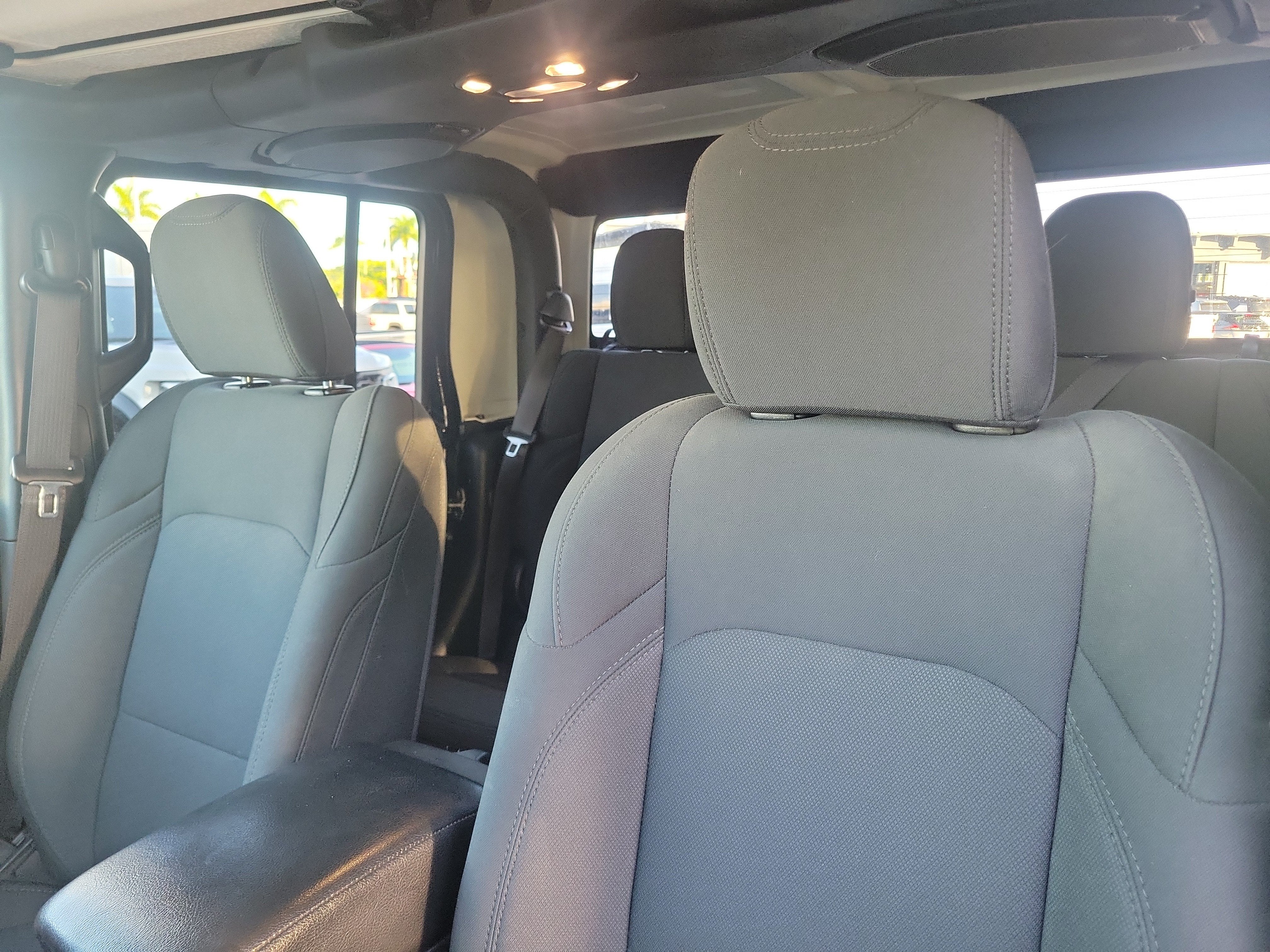 2022 Jeep Gladiator Sport S 4WD