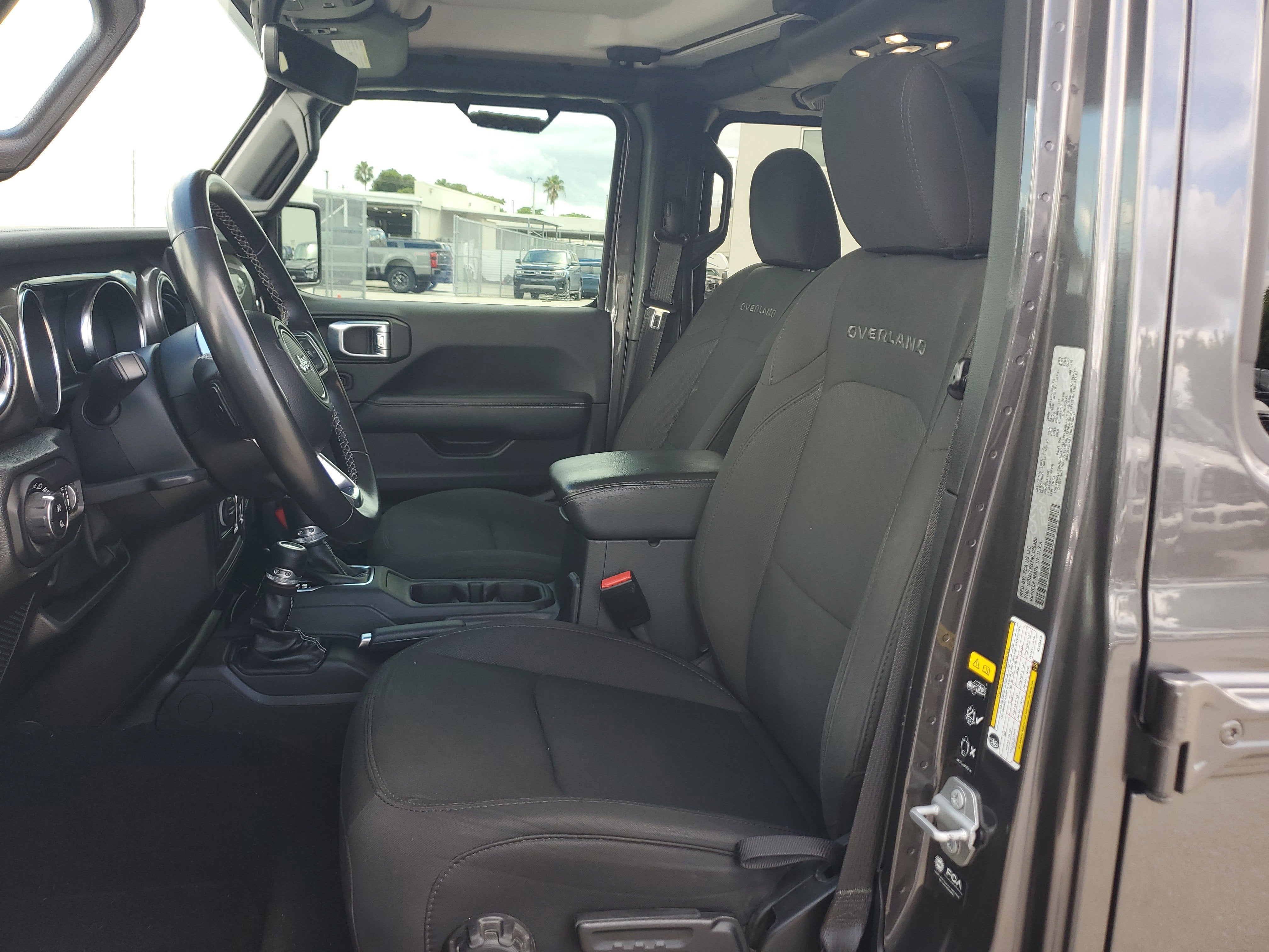 2022 Jeep Gladiator Overland 4WD