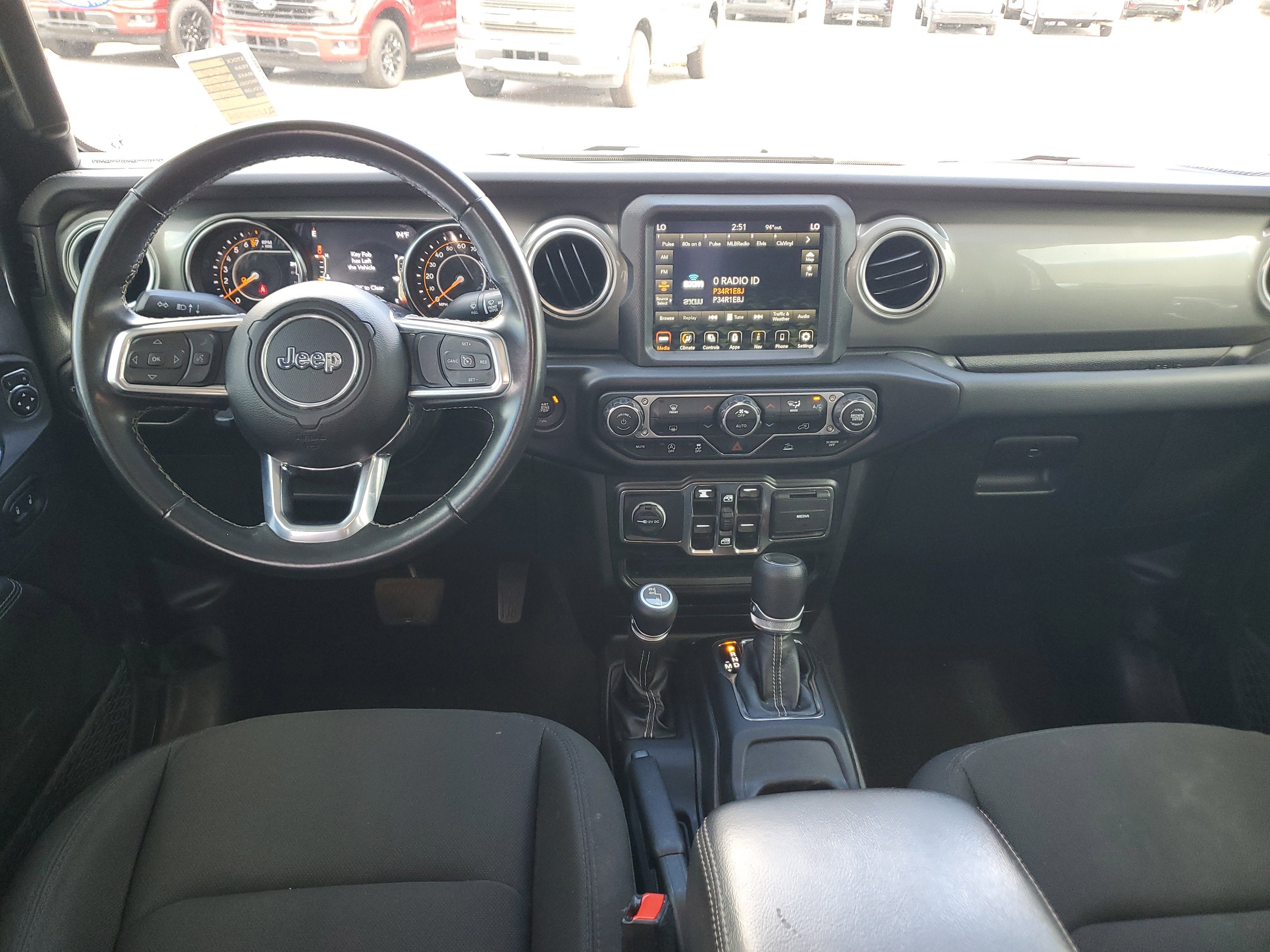 2022 Jeep Gladiator Overland 4WD